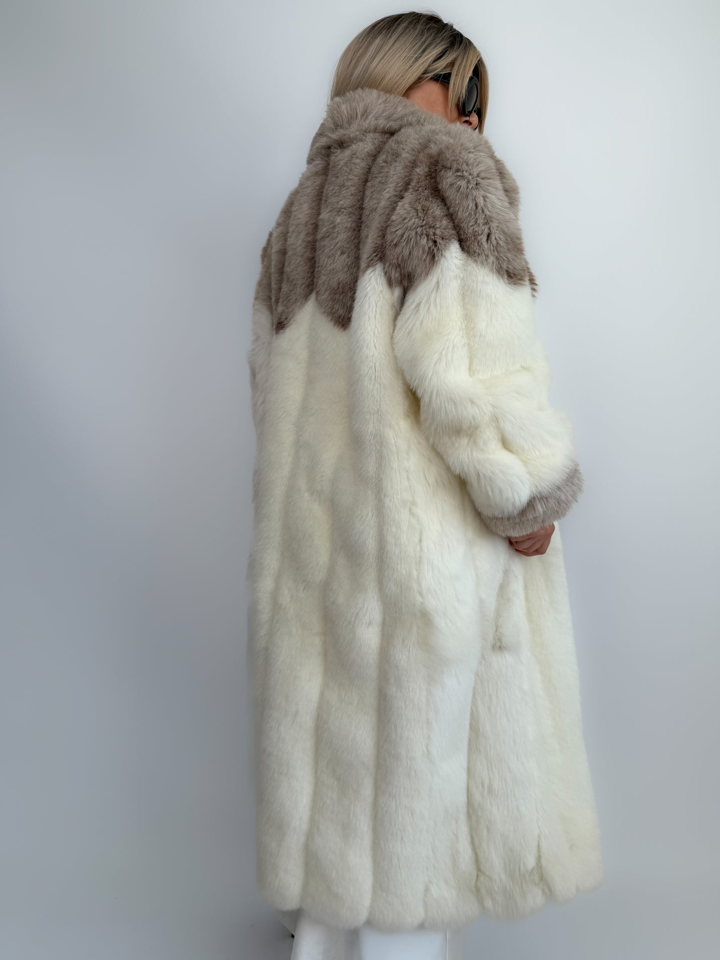 Vintage Ivory White Taupe Faux Fur Long Coat – Long Winter Bridal Glam Statement Jacket - S