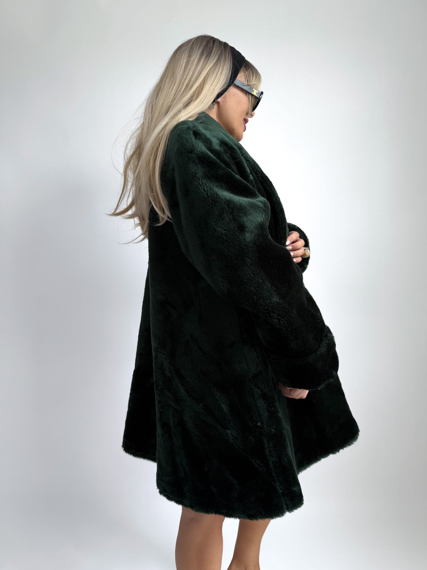 Dark Emerald Faux Fur Coat – Vintage Mob Wife Style in S-M