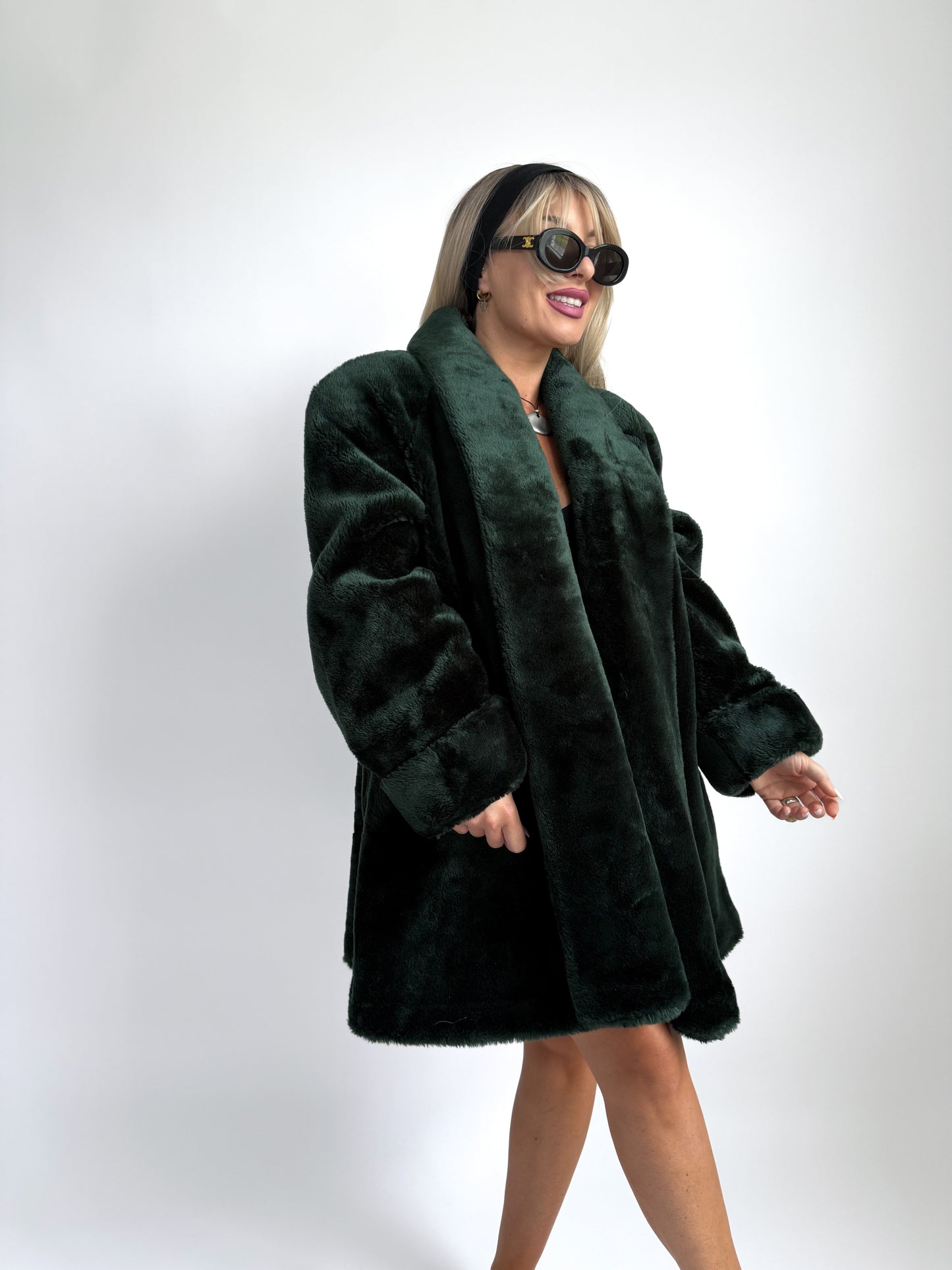 Dark Emerald Faux Fur Coat – Vintage Mob Wife Style in S-M