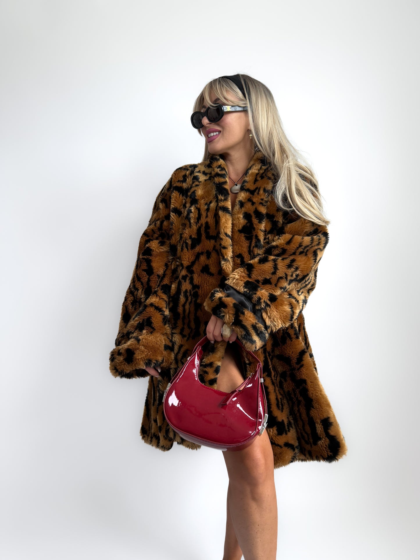 Vintage Faux Fur A-Line Coat – Leopard Print Mob Wife Glam Oversize Winter Coat M-L