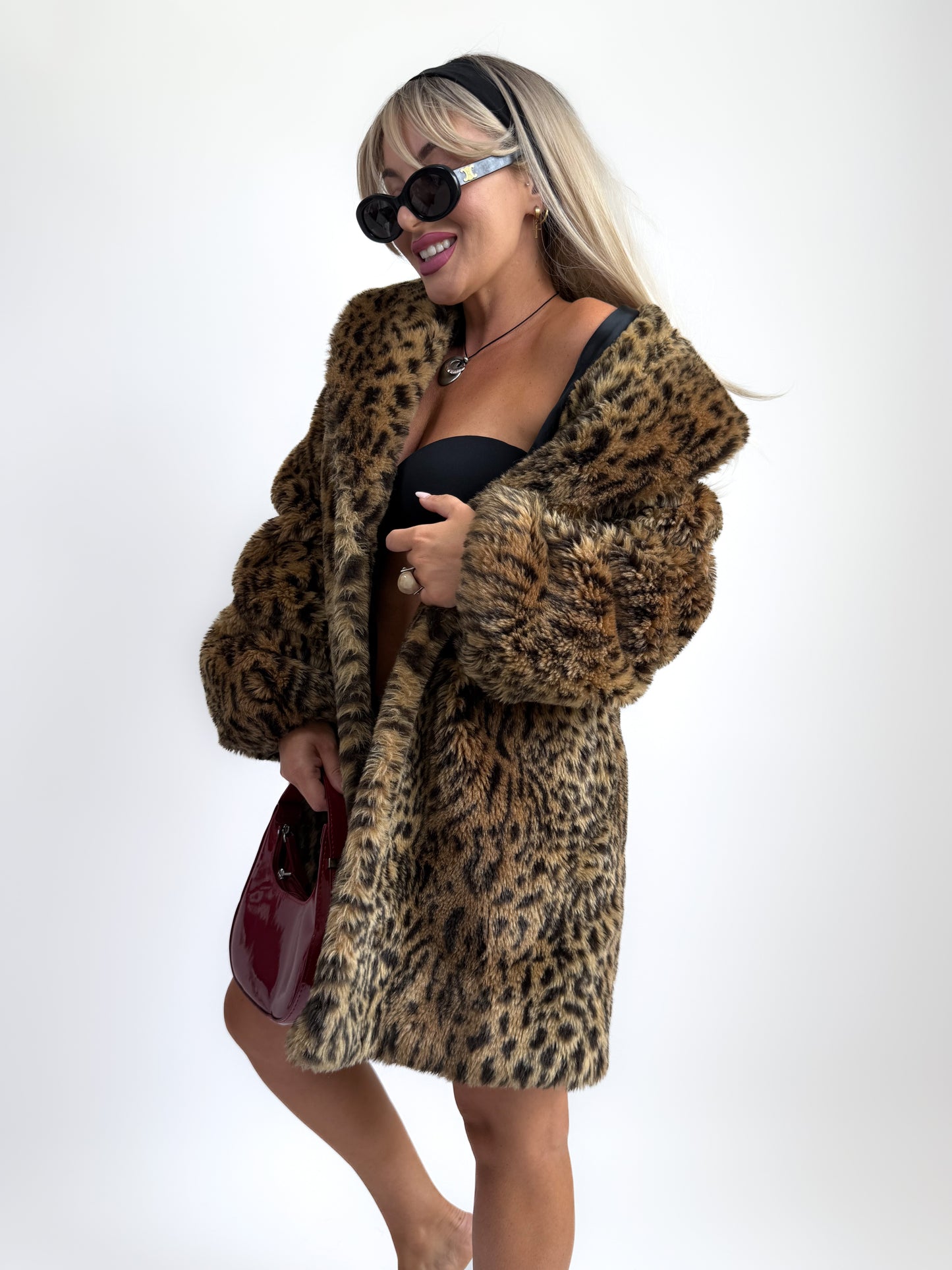 Vintage Y2K Cheetah Faux Fur Coat - Heavyweight Animal Print Winter Jacket in L