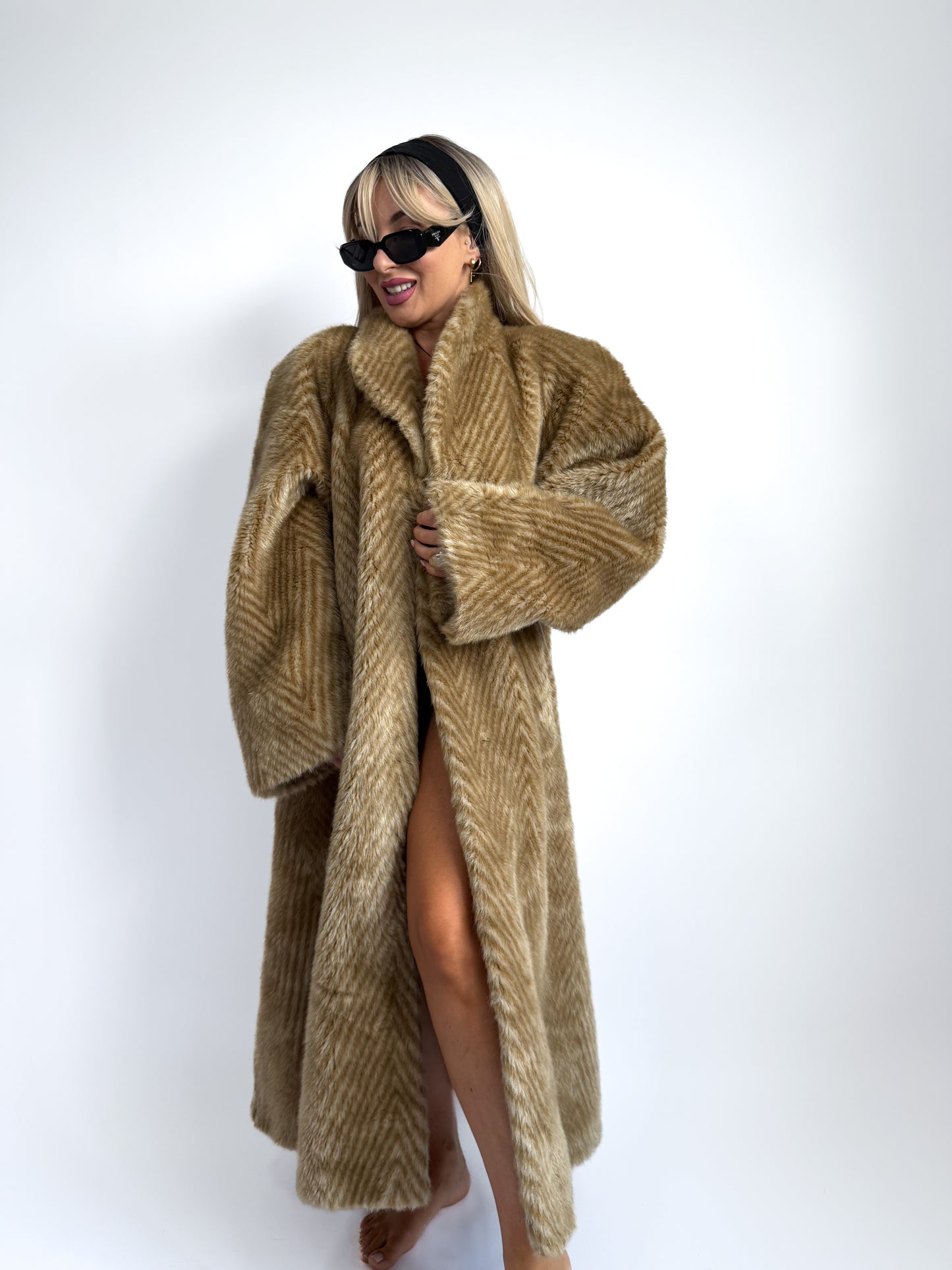 Vintage Honey Chevron Faux Fur Maxi Coat - Full Length Heavyweight Winter Coat in L-XL