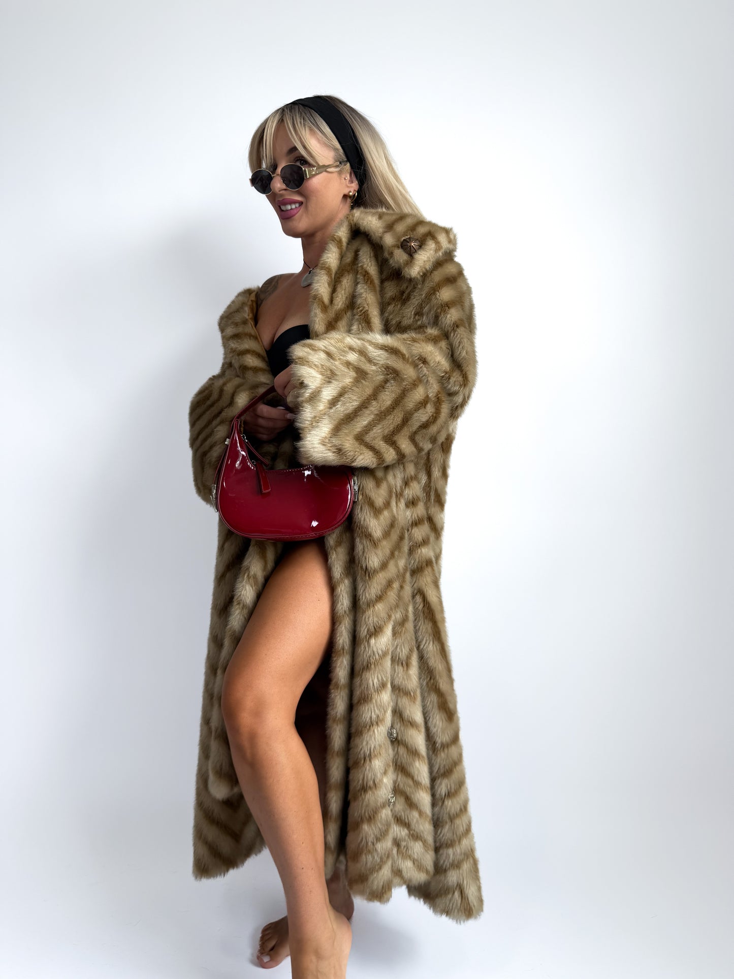 Vintage Chevron Faux Fur Maxi Coat in Blonde - Oversize Heavyweight Winter Coat in M-L