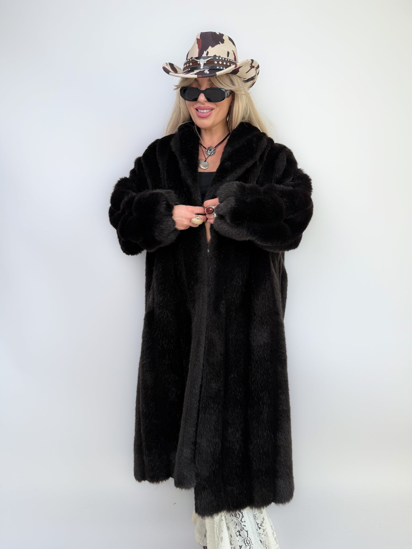 Vintage Black Faux Mink Full Length Coat Mob Wife Style Statement Winter Coat M-L