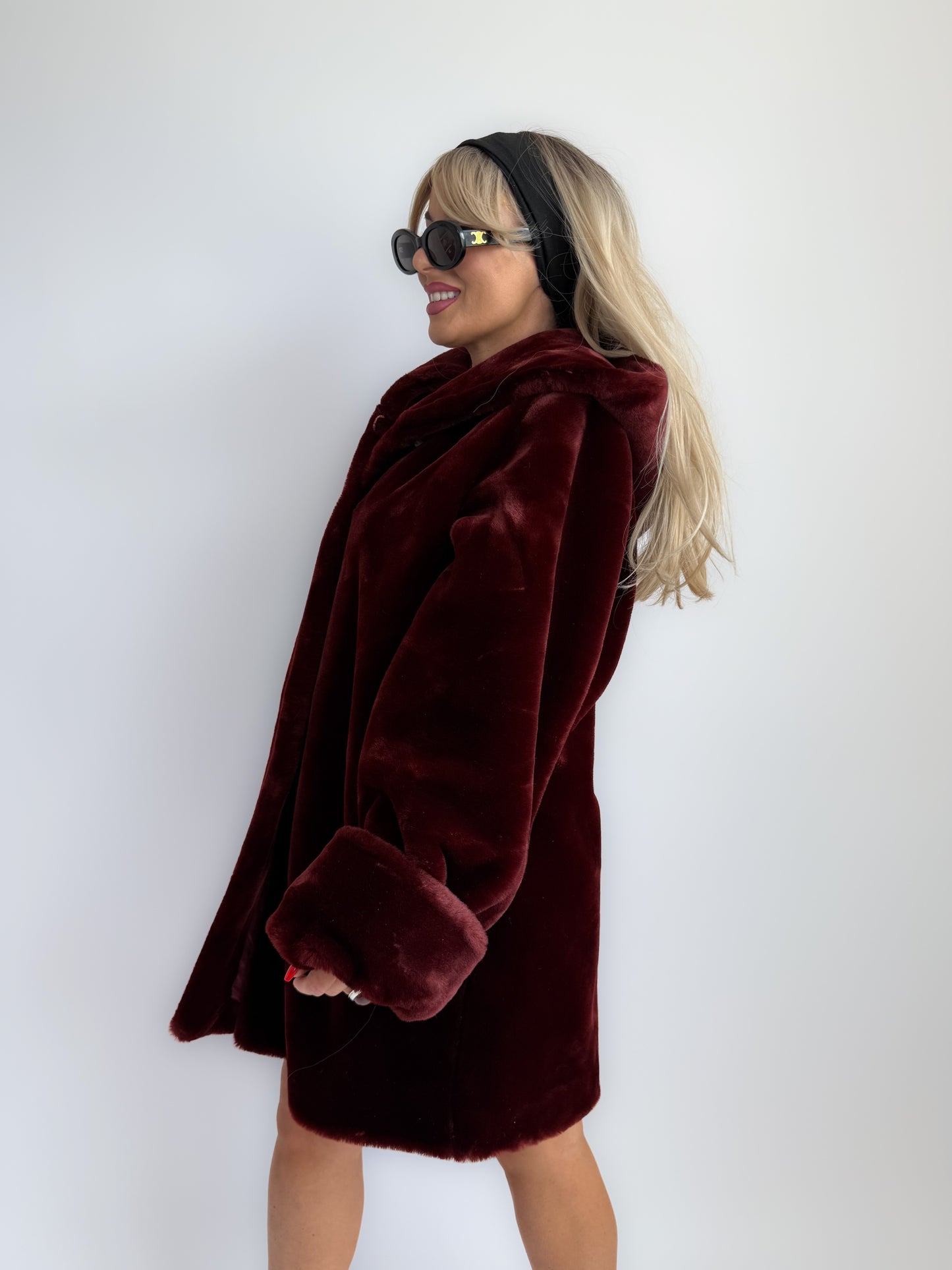 Vintage Burgundy Faux Fur Hooded Winter Coat – 90s Y2K Style Jacket S-L