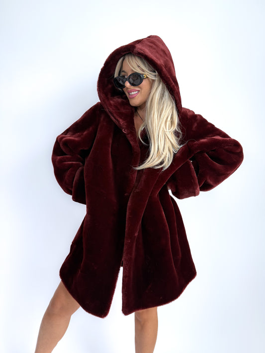 Vintage Burgundy Faux Fur Hooded Winter Coat – 90s Y2K Style Jacket S-L
