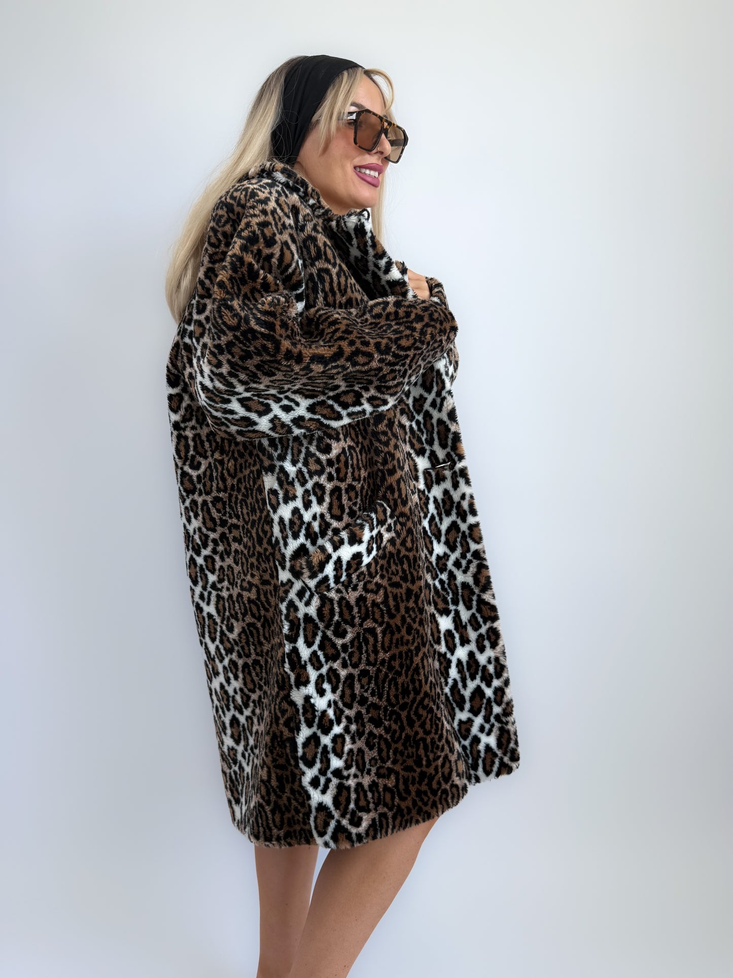 Vintage Leopard Print Faux Fur Coat – 90s Mob Wife Style Animal Print Winter Overcoat Size Large