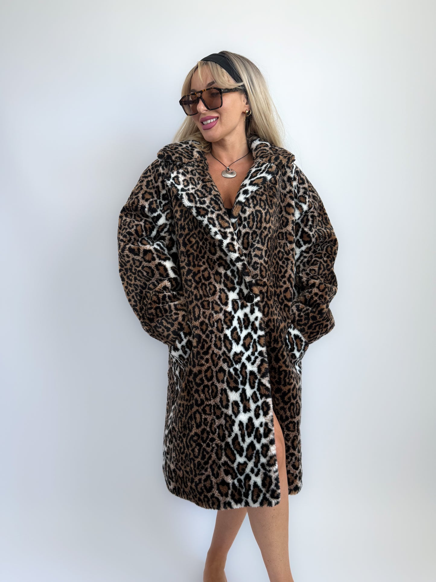 Vintage Leopard Print Faux Fur Coat – 90s Mob Wife Style Animal Print Winter Overcoat Size Large
