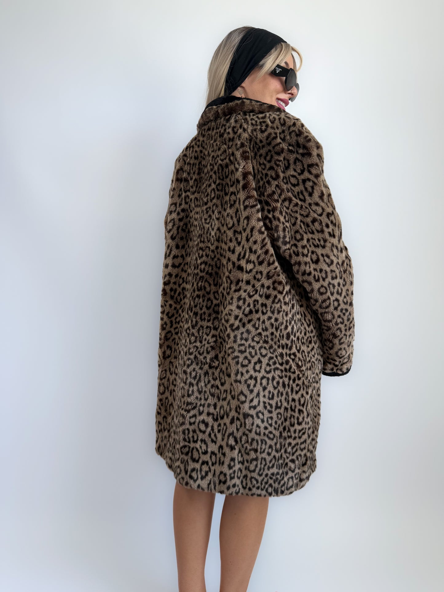 Vintage Leopard Print Faux Fur Coat – 90s Animal Print Winter Jacket Overcoat M-L