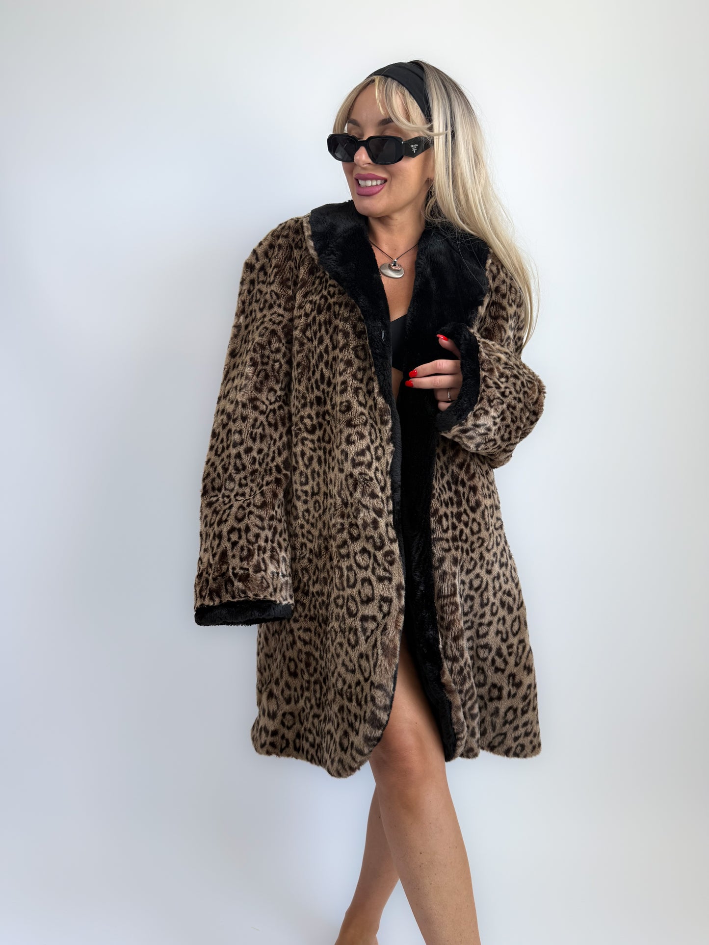 Vintage Leopard Print Faux Fur Coat – 90s Animal Print Winter Jacket Overcoat M-L