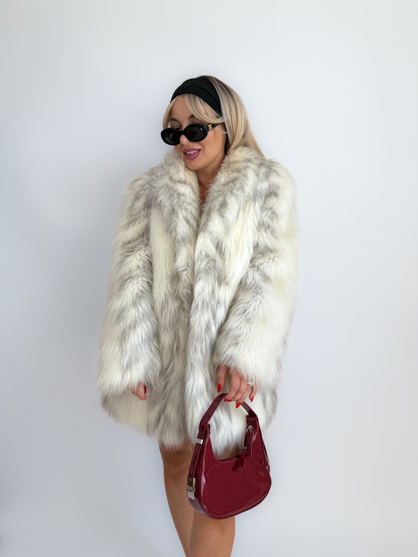 Vintage Ivory Faux Fur Coat – Cream Bridal Winter Festival Mid Length Jacket S-M