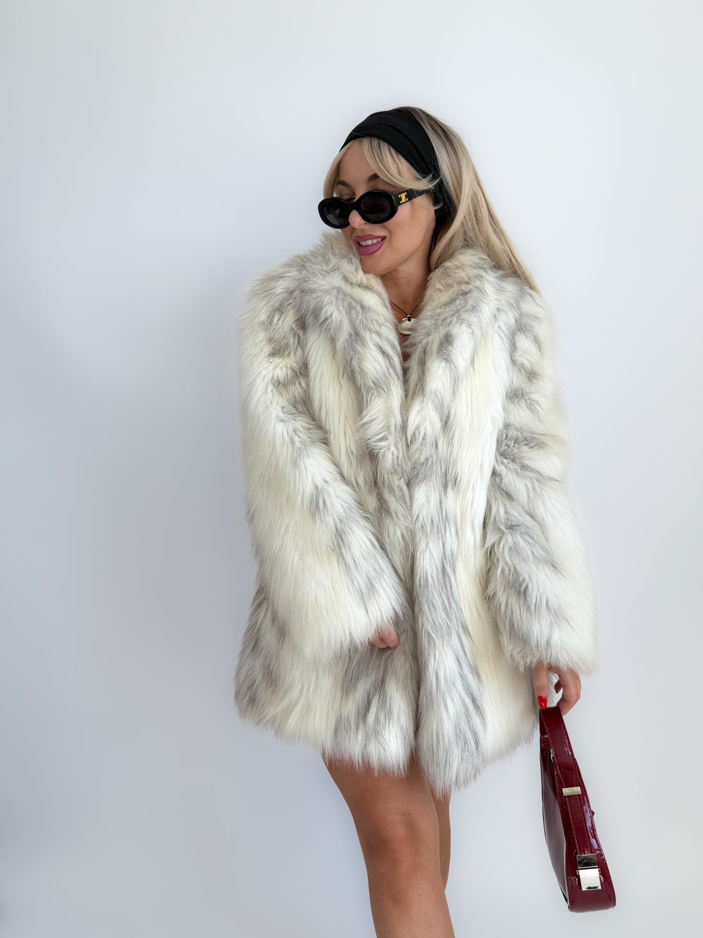 Vintage Ivory Faux Fur Coat – Cream Bridal Winter Festival Mid Length Jacket S-M