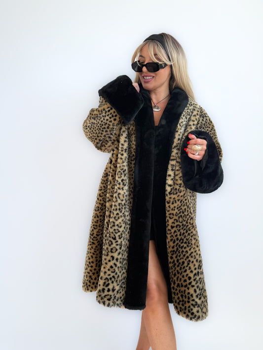 Vintage Cheetah Animal Print Faux Fur Coat – 90s Mob Wife Style Winter Jacket XL-XXL