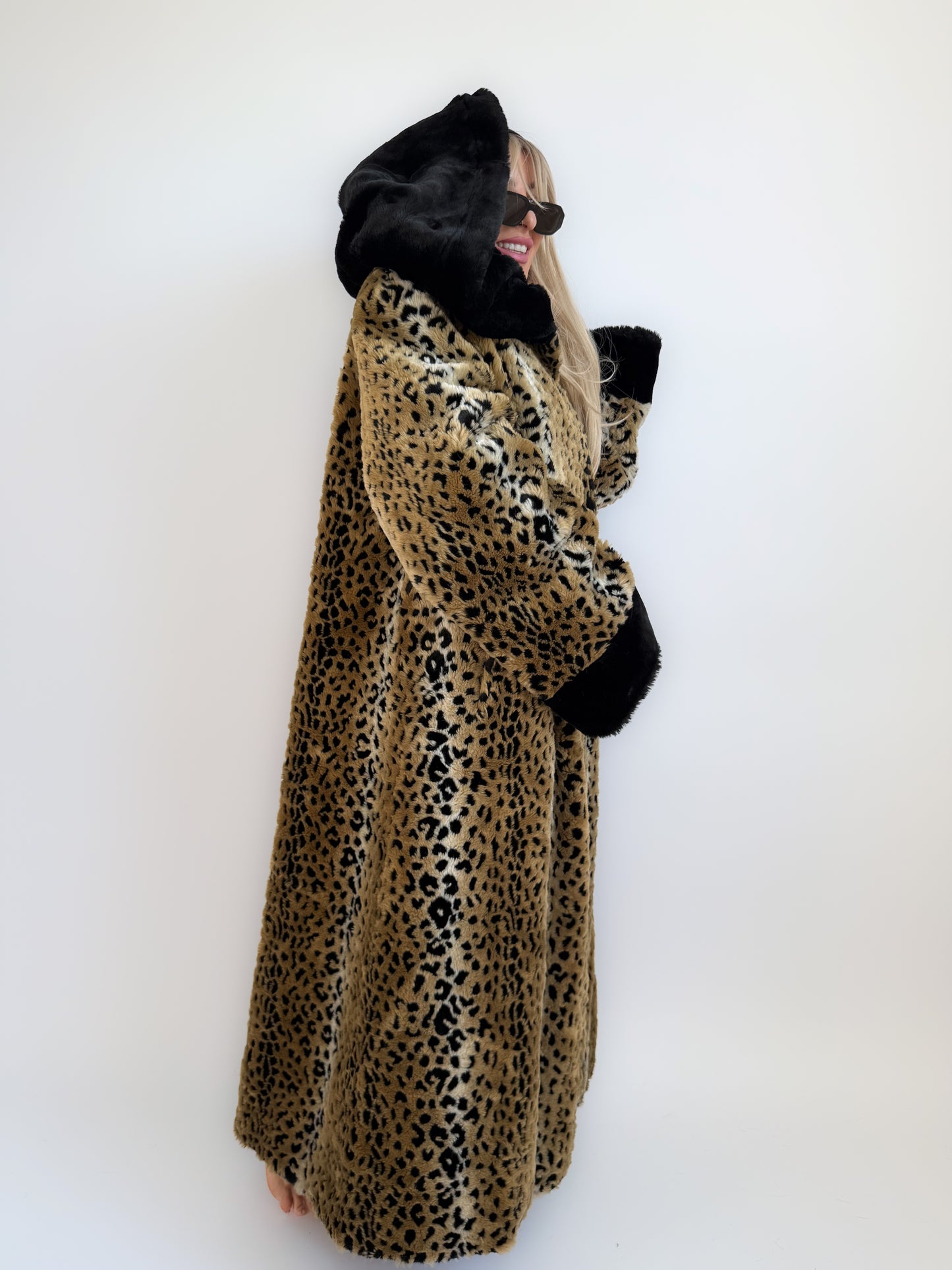 Vintage 90s Leopard Print Faux Fur Maxi Long Coat – Oversized Hooded Mob Wife Statement Jacket L-XL