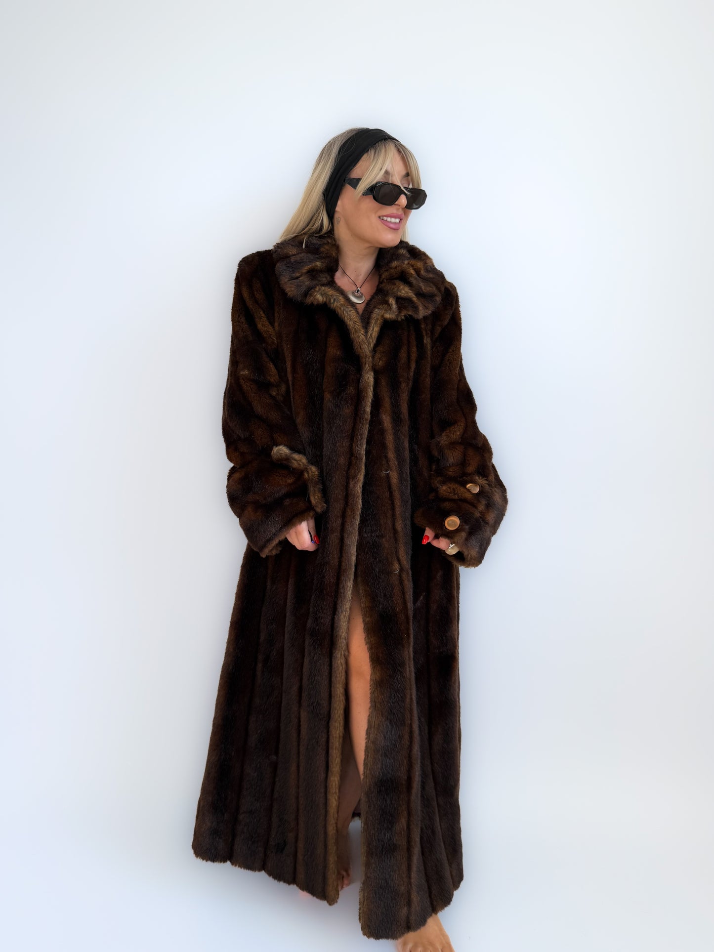 Vintage Long Brown Faux Fur Coat – 90s Full Length Mob Wife Style Winter Jacket - L