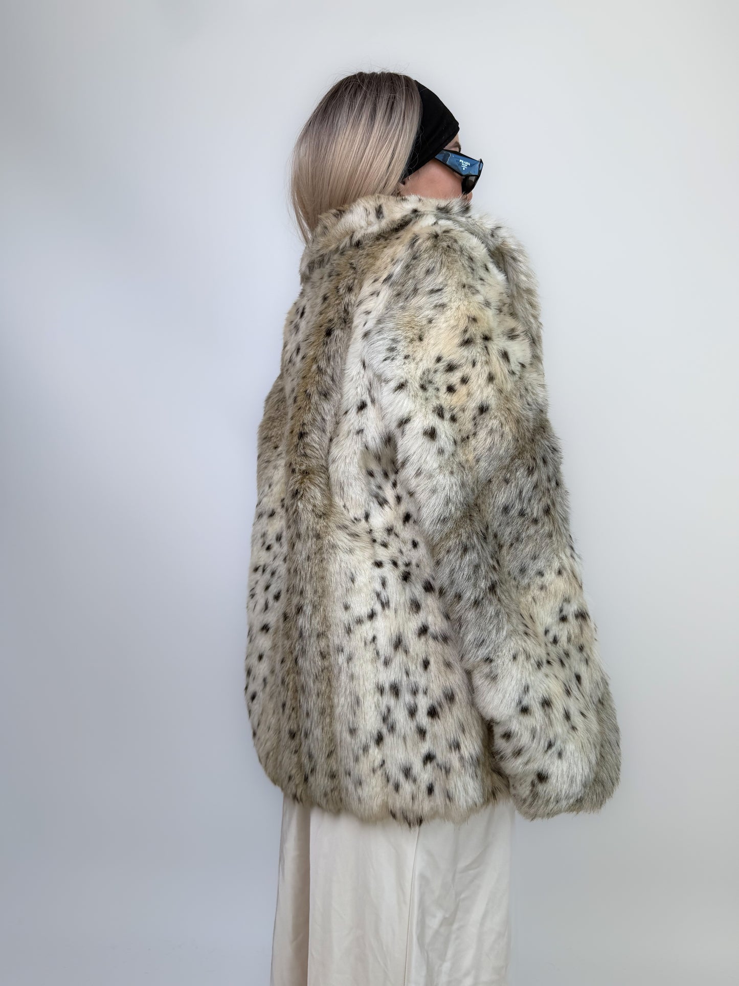 Vintage Faux Fur Snow Fox Leopard Animal Print Winter Coat  XS-S
