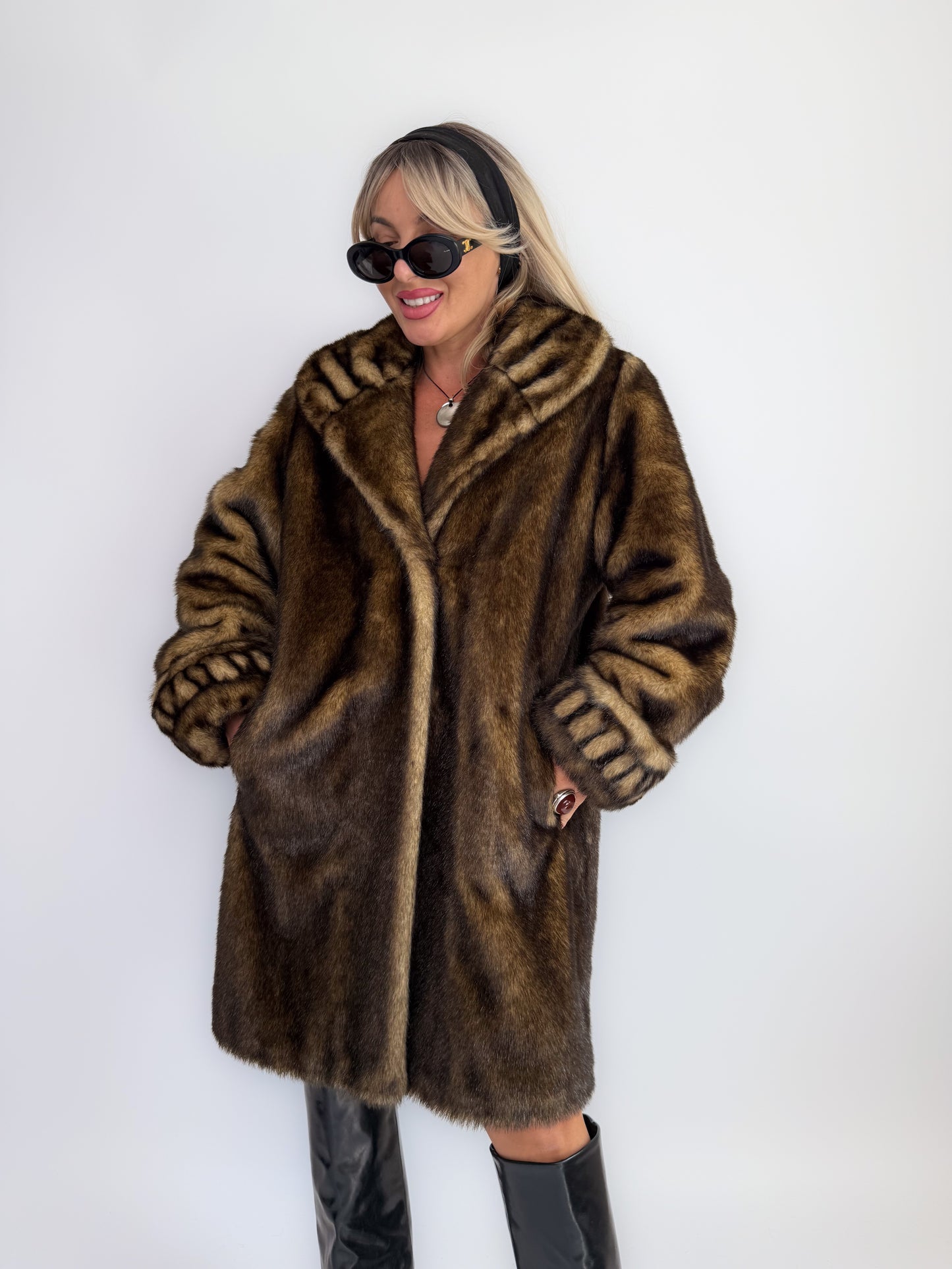 Vintage 90s Faux Fur Coat Brown-Mob Wife Energy Winter Jacket - Y2K Mink Look Winter Jacket Coat S-M