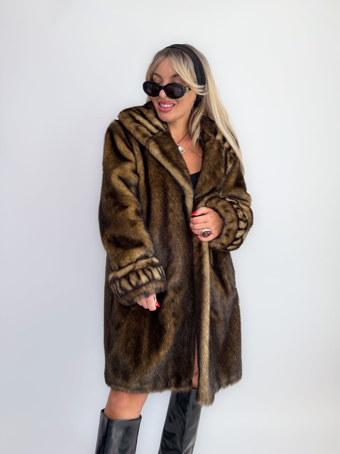 Vintage 90s Faux Fur Coat Brown-Mob Wife Energy Winter Jacket - Y2K Mink Look Winter Jacket Coat S-M