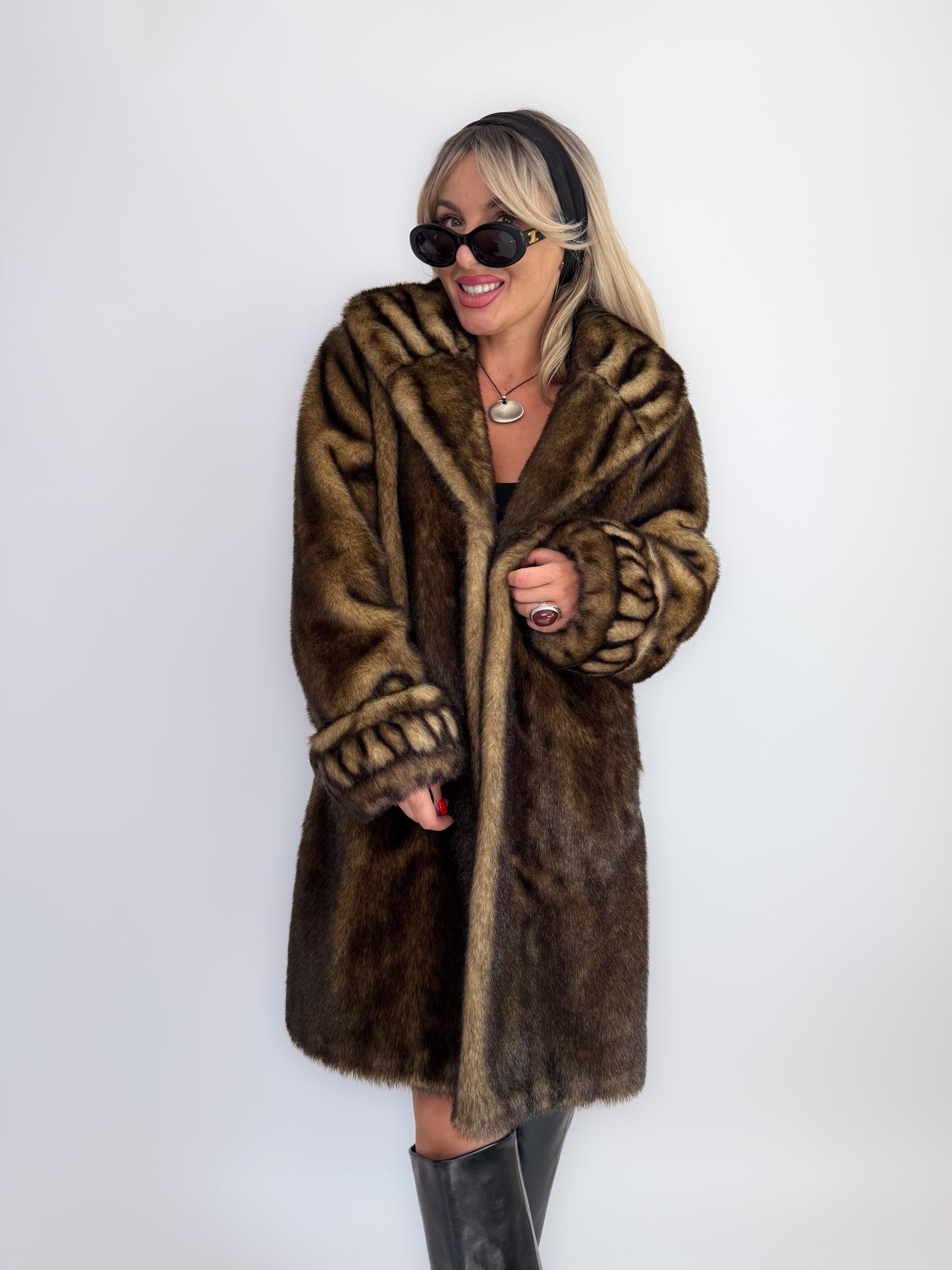 Vintage 90s Faux Fur Coat Brown-Mob Wife Energy Winter Jacket - Y2K Mink Look Winter Jacket Coat S-M