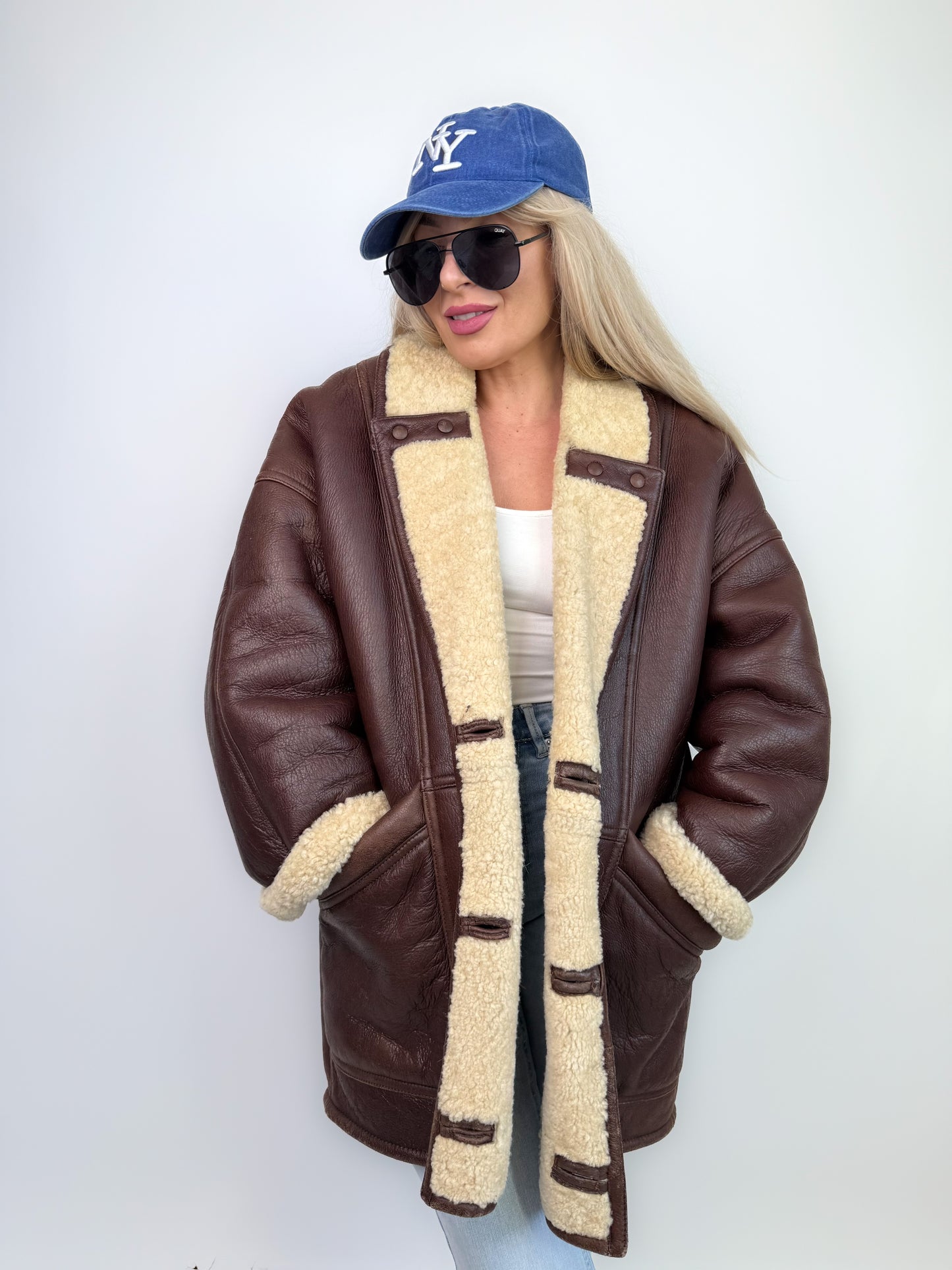 Vintage Dark Brown Shearling Natural Leather Coat Unisex Winter Coat