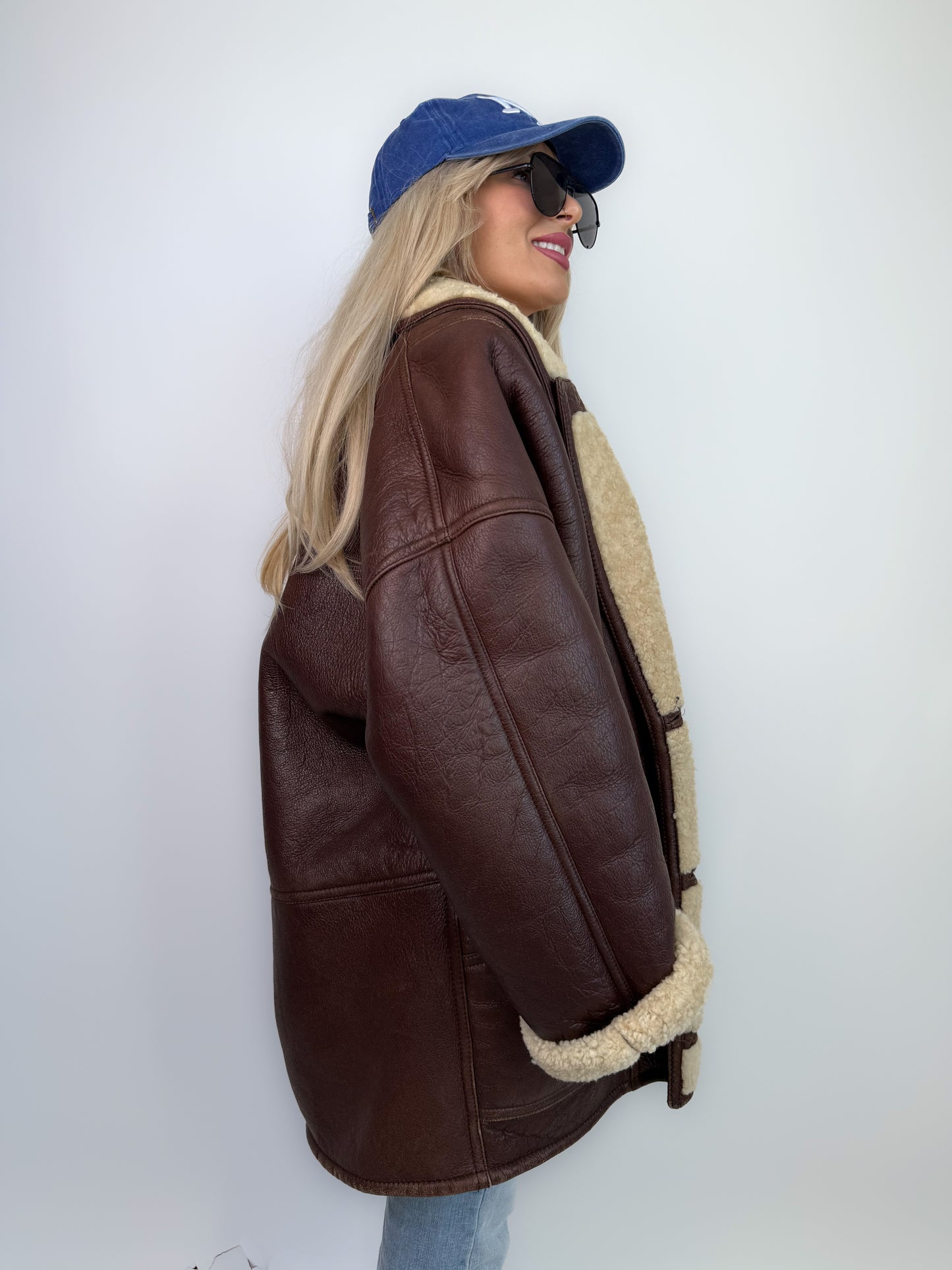 Vintage Dark Brown Shearling Natural Leather Coat Unisex Winter Coat