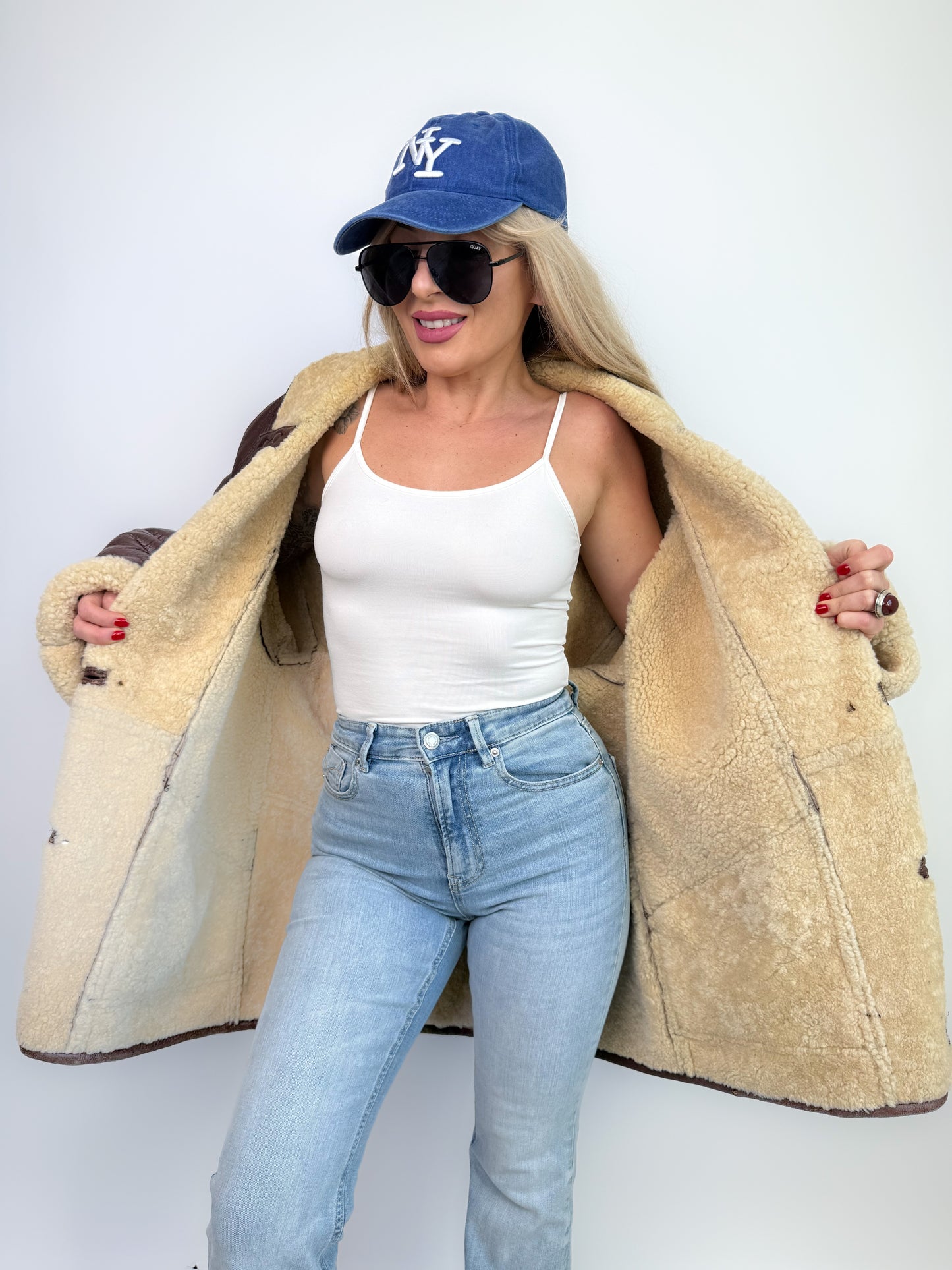 Vintage Dark Brown Shearling Natural Leather Coat Unisex Winter Coat