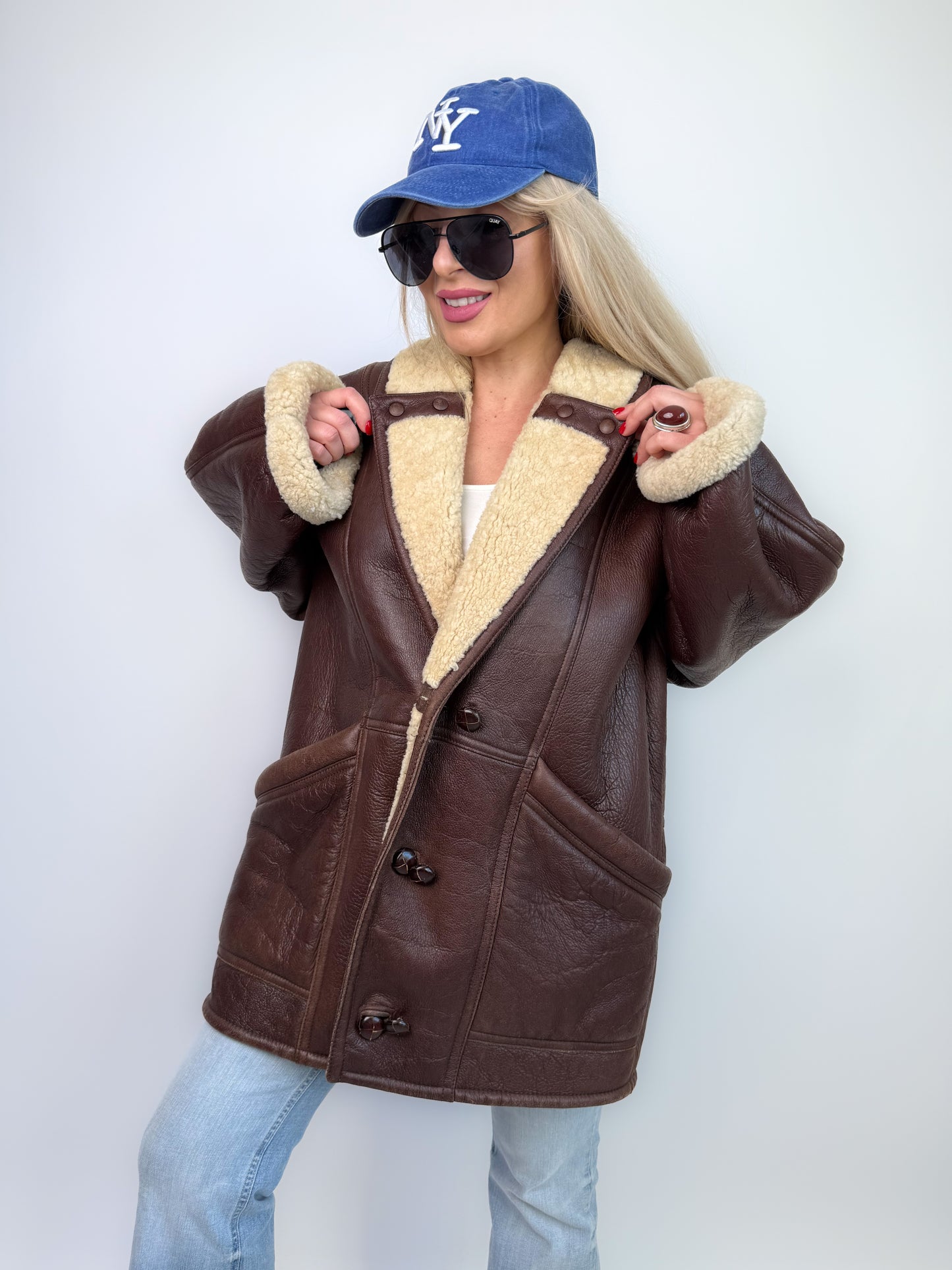 Vintage Dark Brown Shearling Natural Leather Coat Unisex Winter Coat