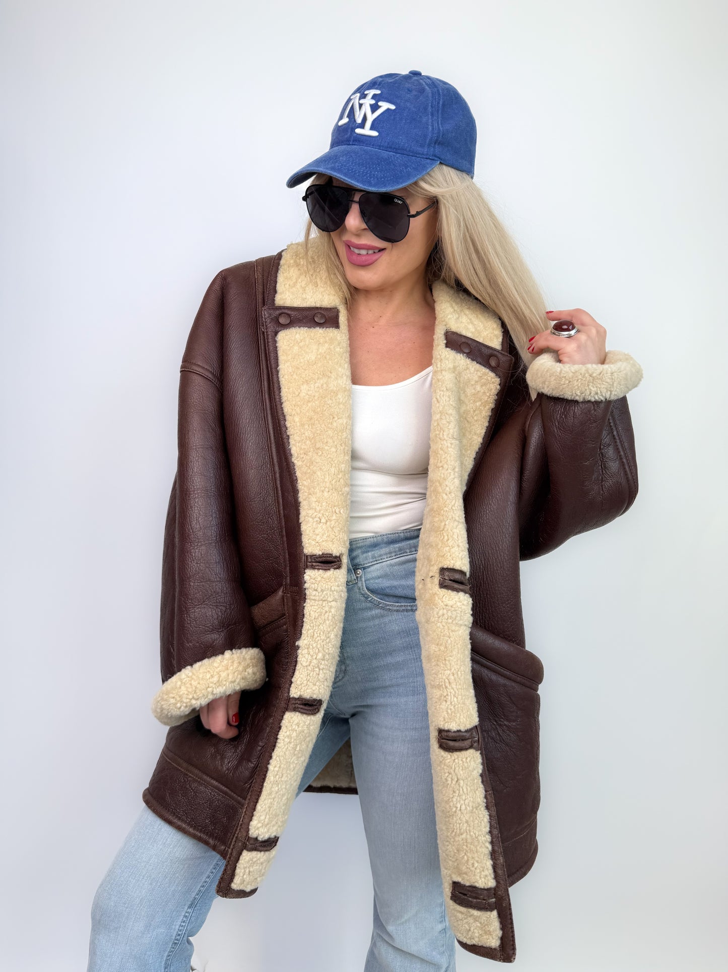 Vintage Dark Brown Shearling Natural Leather Coat Unisex Winter Coat