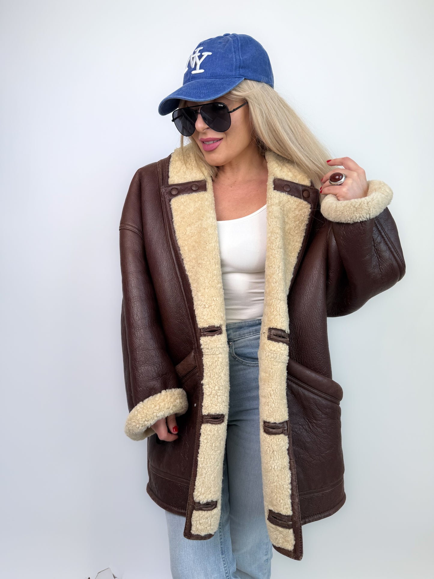 Vintage Dark Brown Shearling Natural Leather Coat Unisex Winter Coat