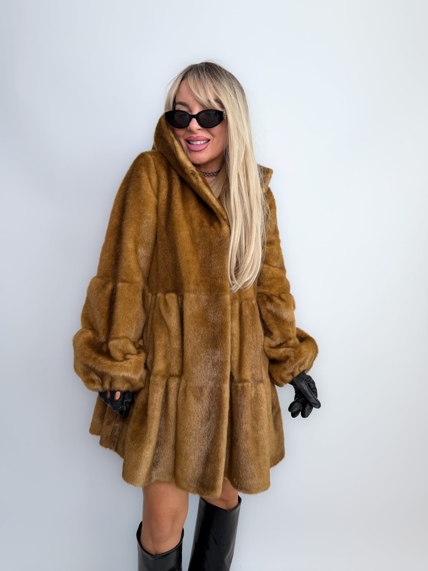 Vintage Carmel Brown Faux Fur Hooded Winter Coat S-M