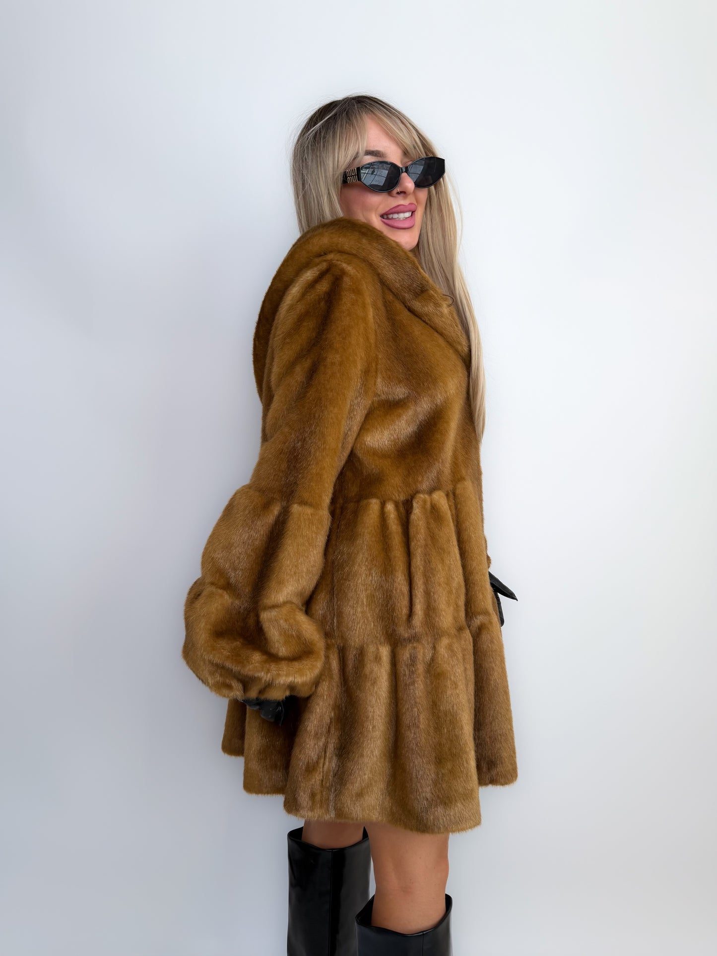 Vintage Carmel Brown Faux Fur Hooded Winter Coat S-M