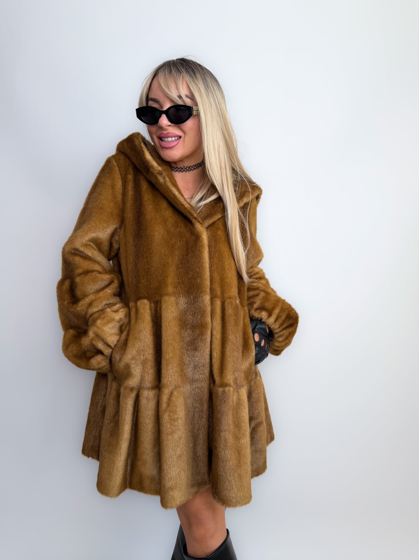 Vintage Carmel Brown Faux Fur Hooded Winter Coat S-M
