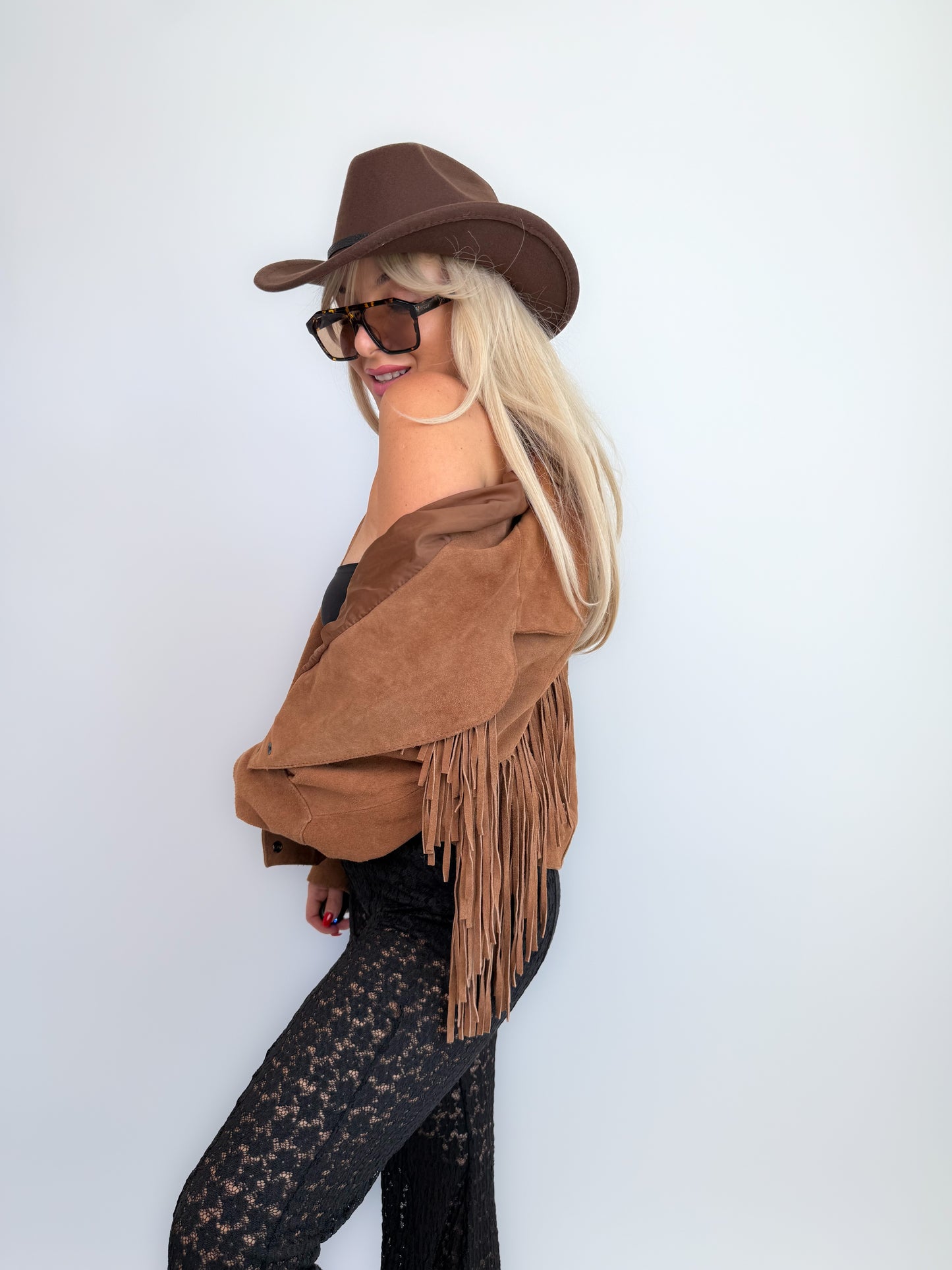Vintage Camel Tan Suede Fringe Jacket – 90s Western Festival Boho Cowgirl Style S-M