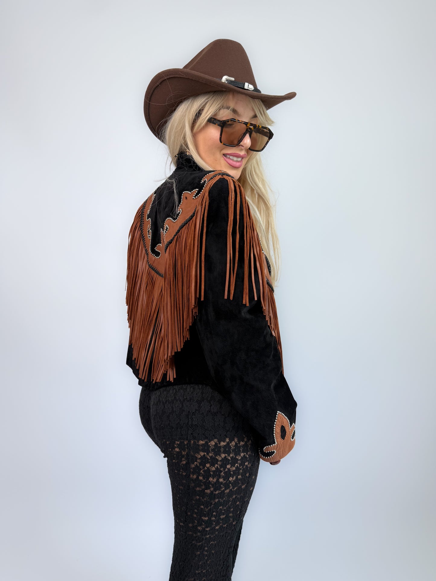 Vintage Black & Brown Suede Fringe Jacket – Western Festival Coachella  Boho Cowgirl Style S