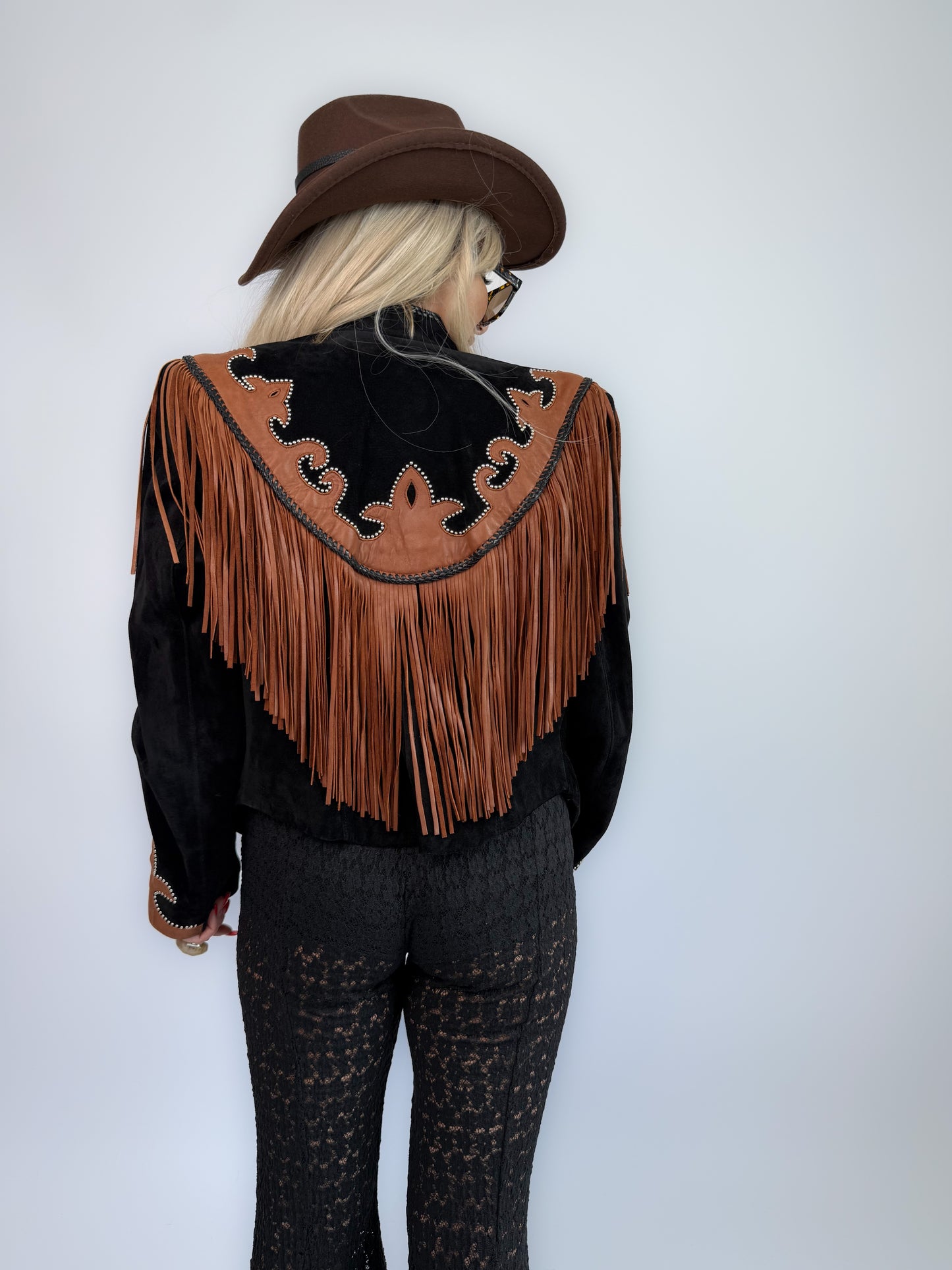 Vintage Black & Brown Suede Fringe Jacket – Western Festival Coachella  Boho Cowgirl Style S