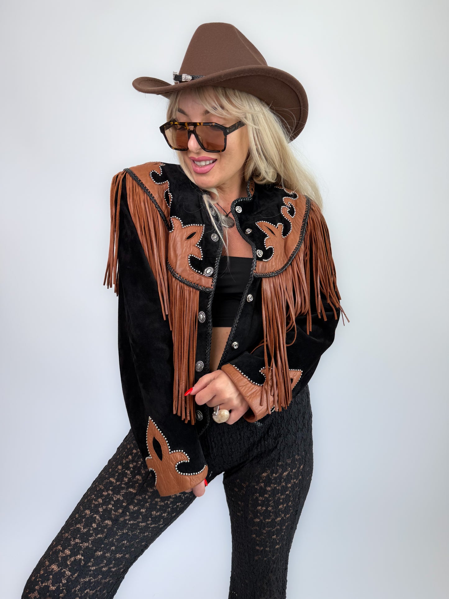 Vintage Black & Brown Suede Fringe Jacket – Western Festival Coachella  Boho Cowgirl Style S