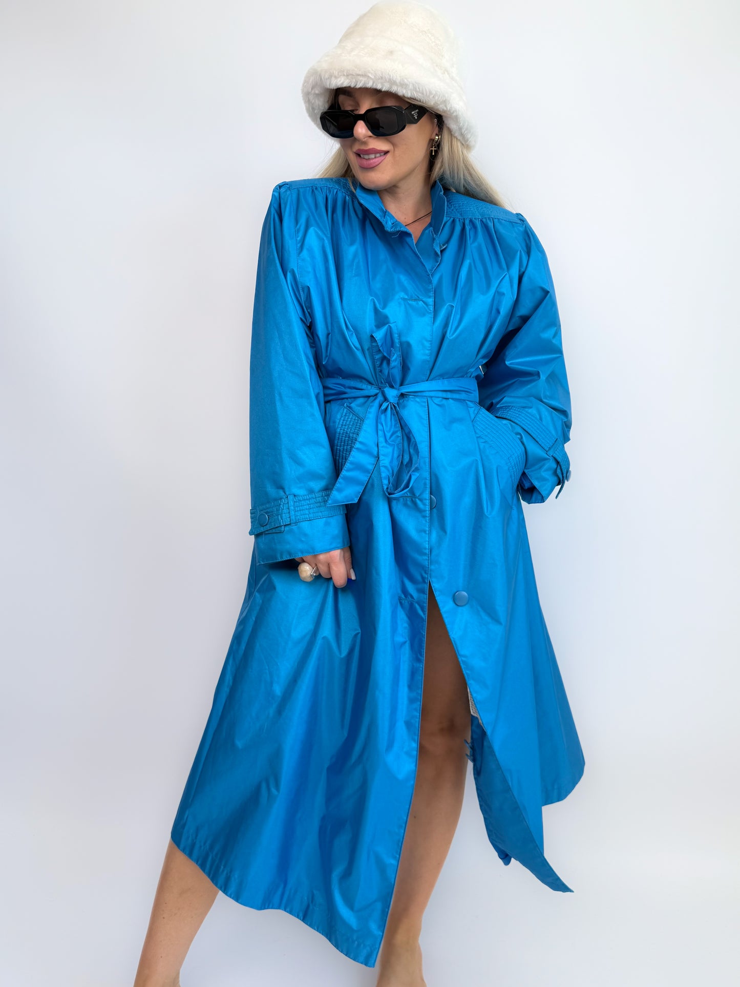 Vintage Lazure Blue Waterproof Trench Coat with Waist Tie – Size Large