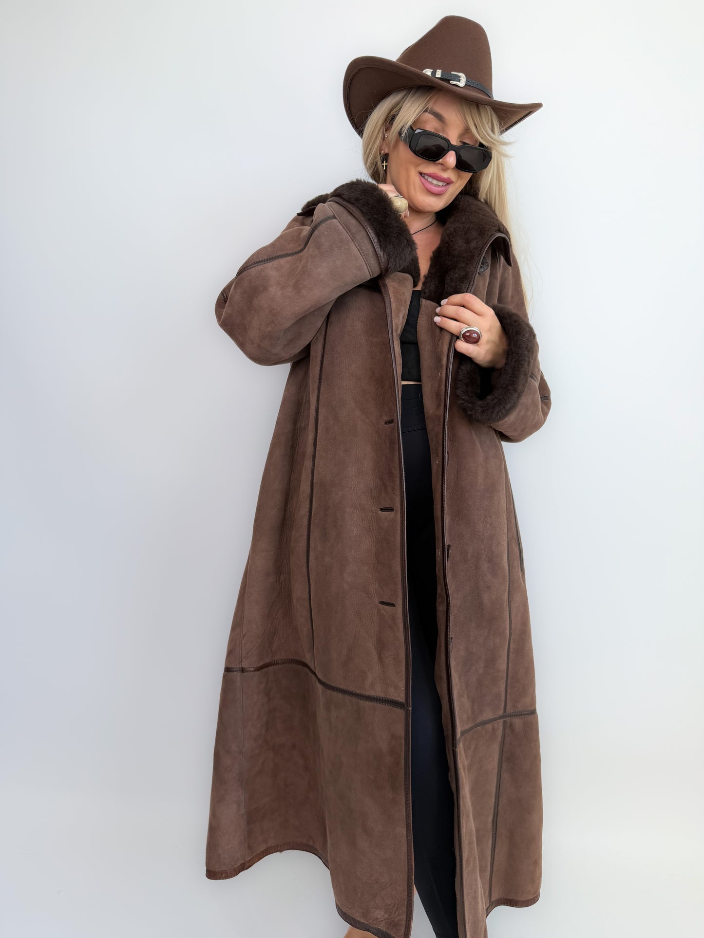 Vintage Shearling Sheepskin Coat – Brown Full Length Shearling Sheepskin Jacket M-L