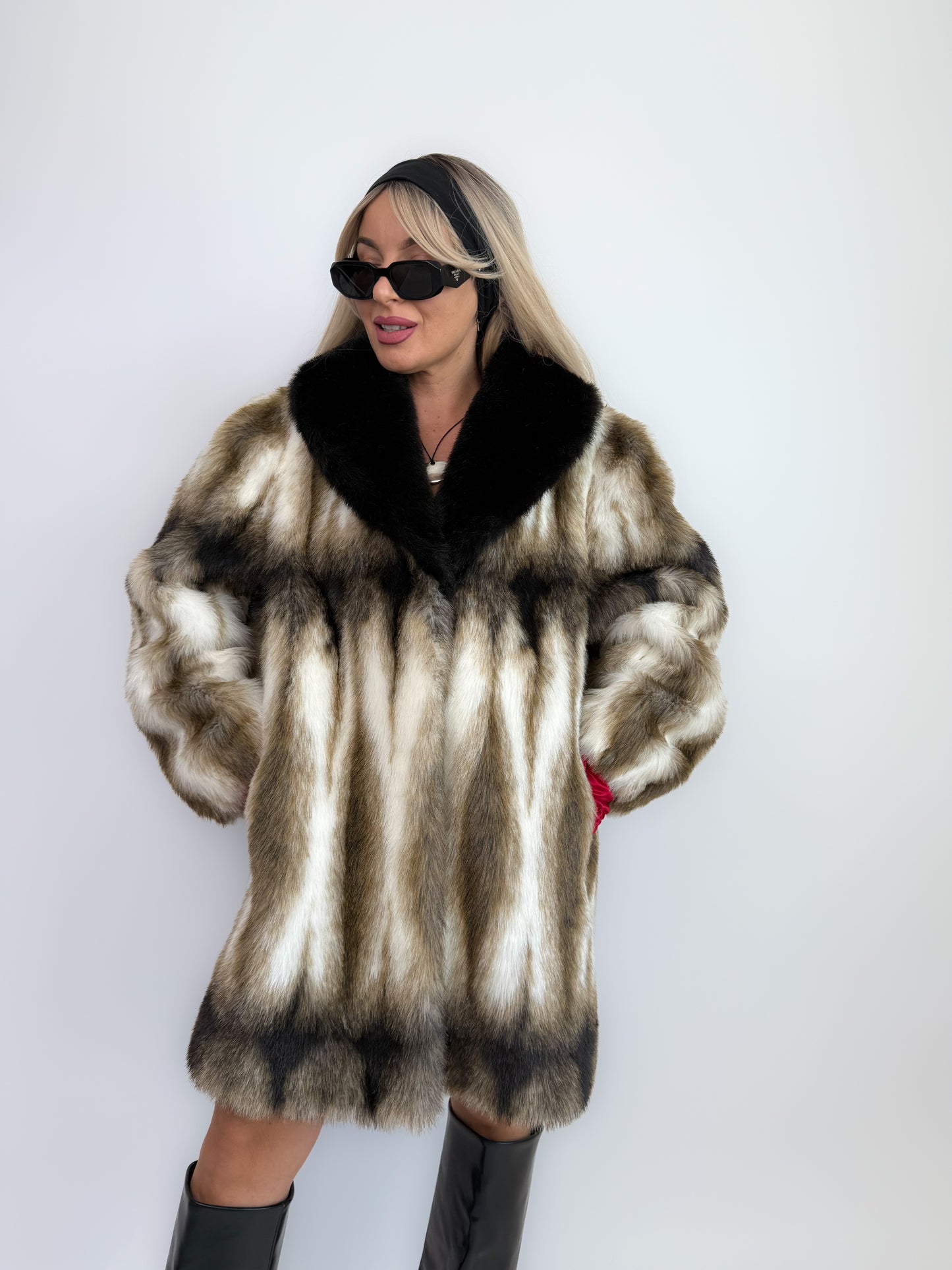 Vintage Striped Faux Fur Coat: Black & Beige Animal Print Mid-Length Winter Jacket L-XL