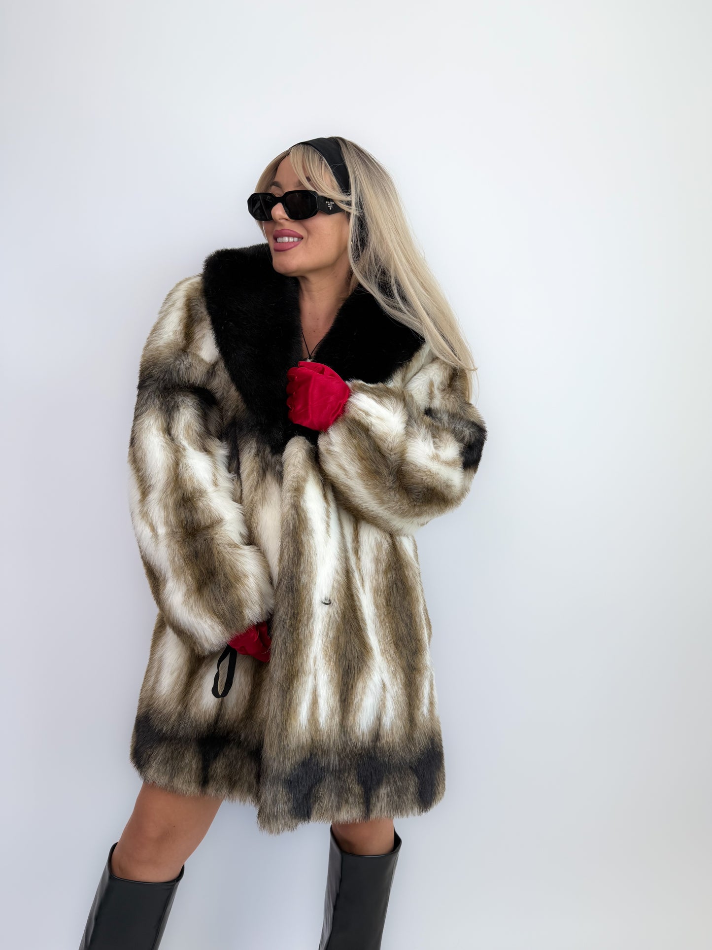 Vintage Striped Faux Fur Coat: Black & Beige Animal Print Mid-Length Winter Jacket L-XL