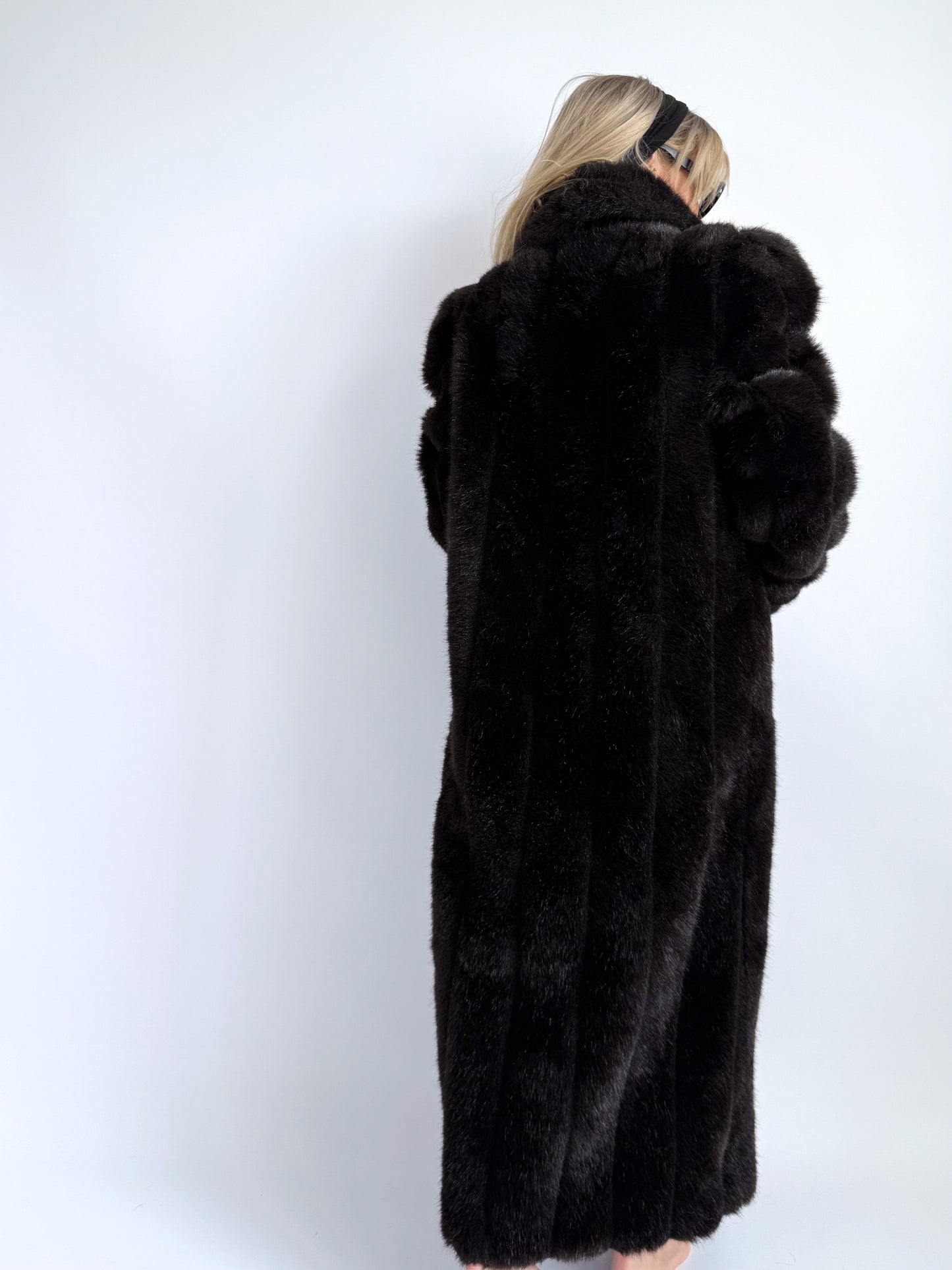 Full-Length Vintage Faux Fur Coat in Black, S