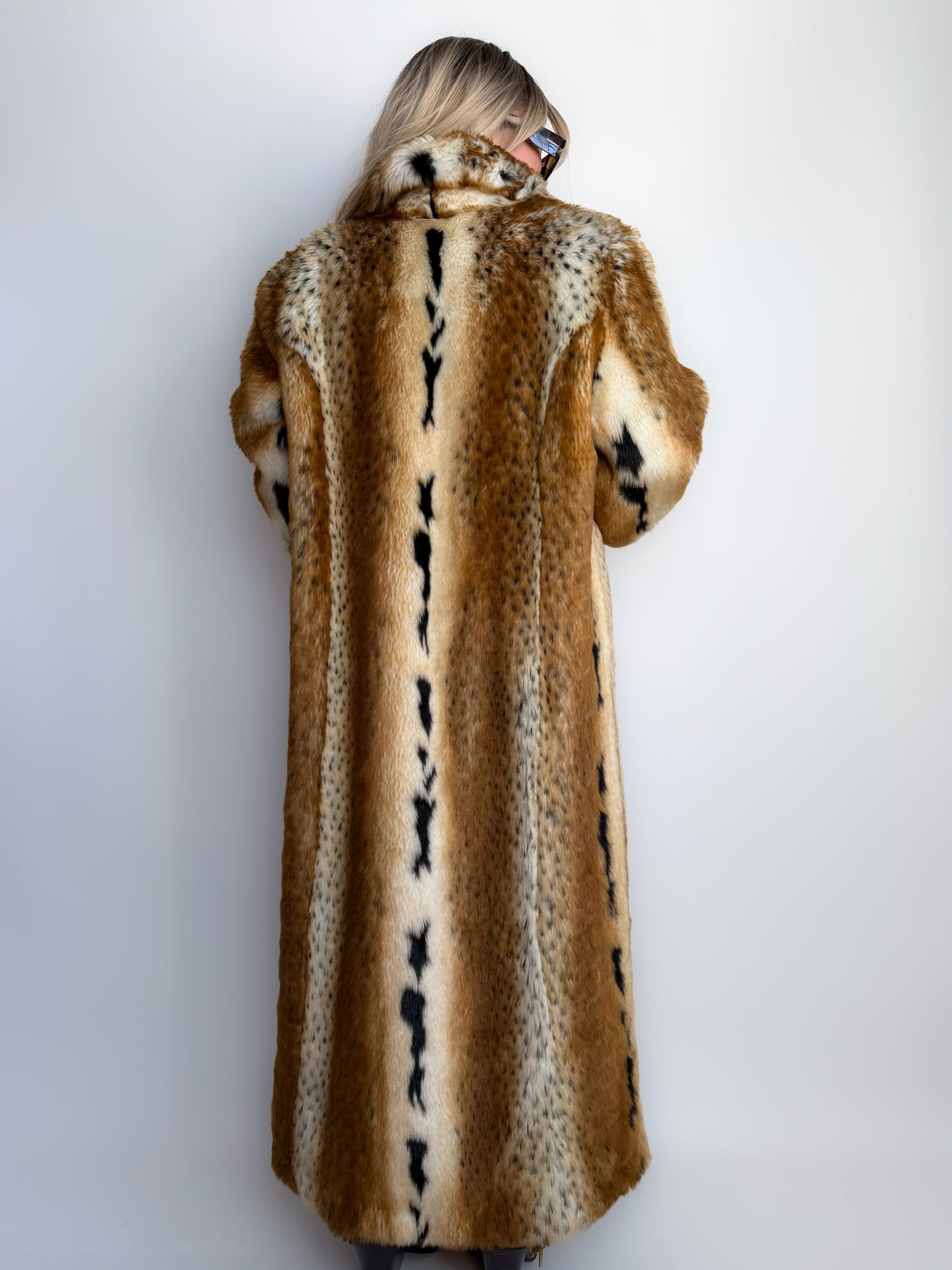Vintage lonf faux fur statment animal print winter coat L