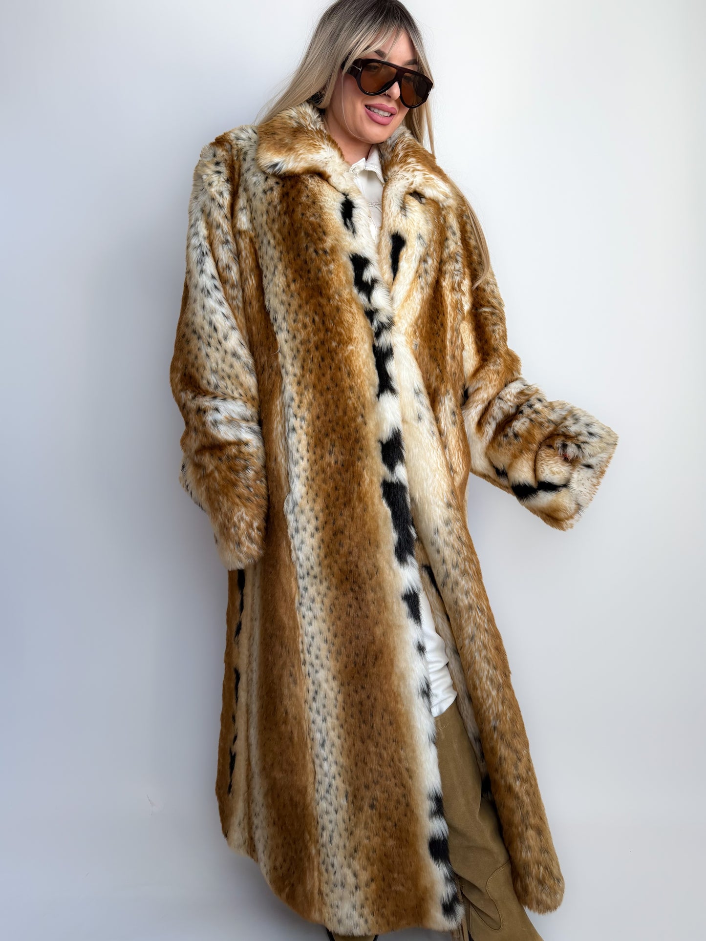 Vintage lonf faux fur statment animal print winter coat L