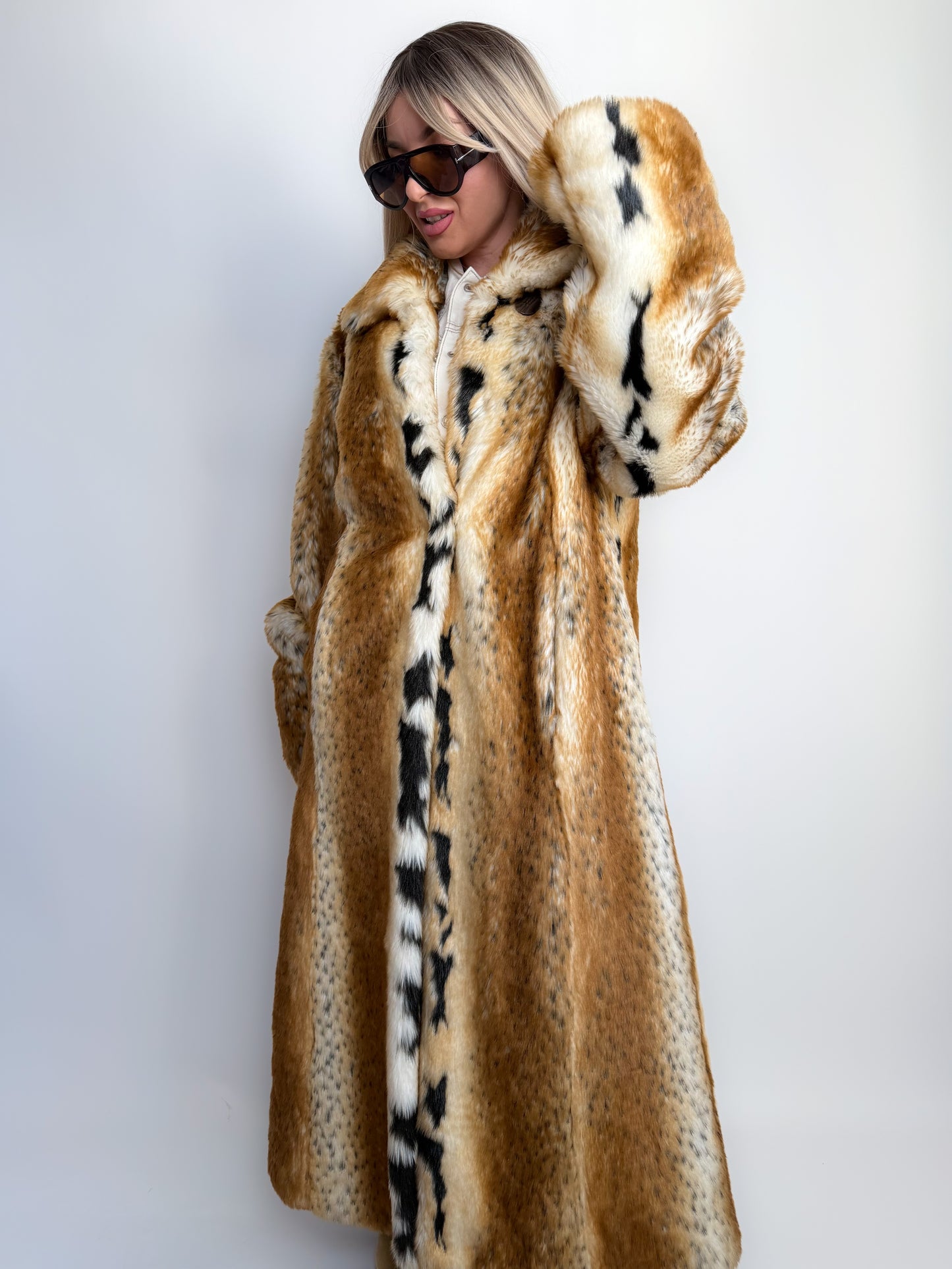 Vintage lonf faux fur statment animal print winter coat L