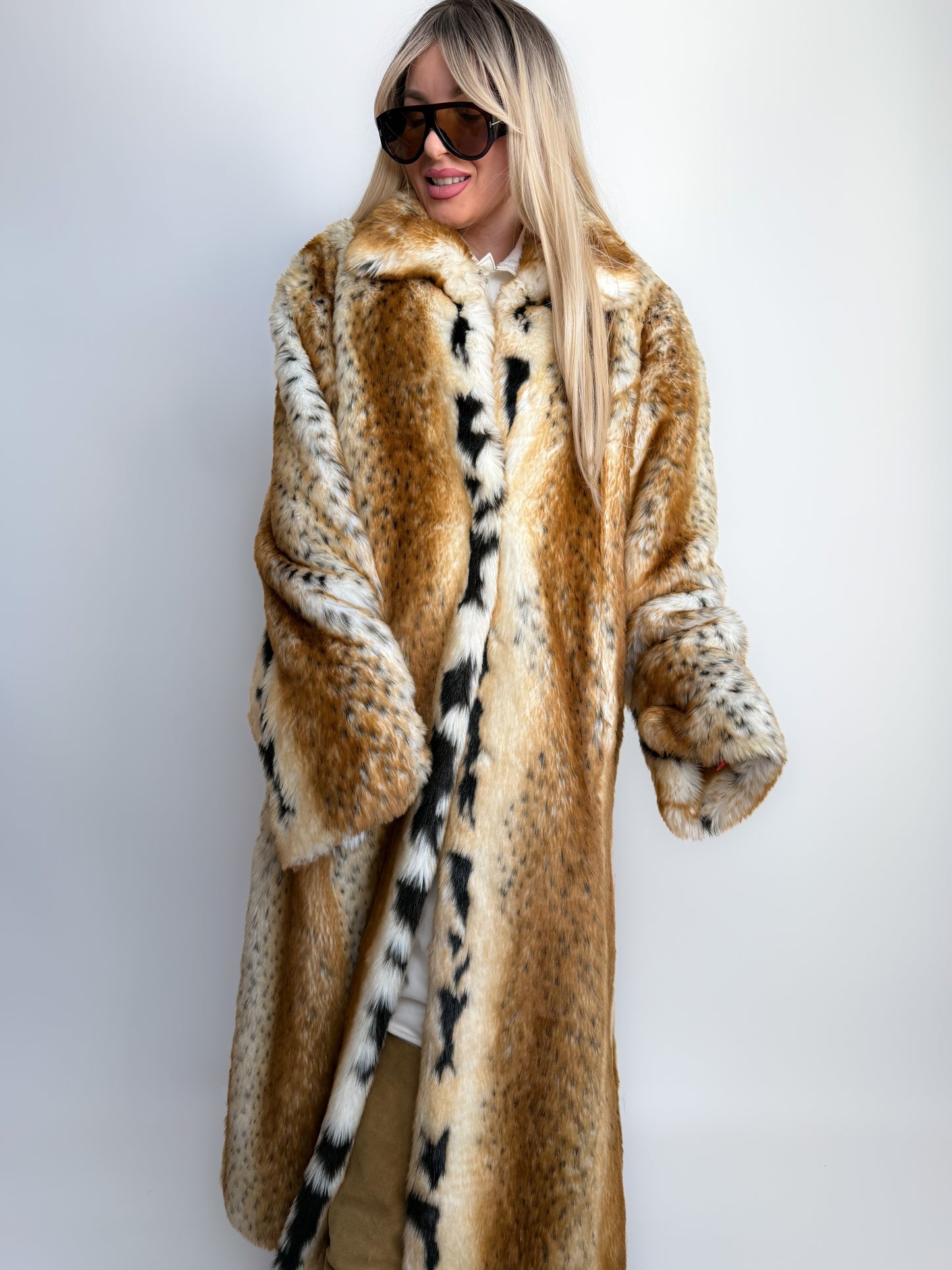 Vintage lonf faux fur statment animal print winter coat L