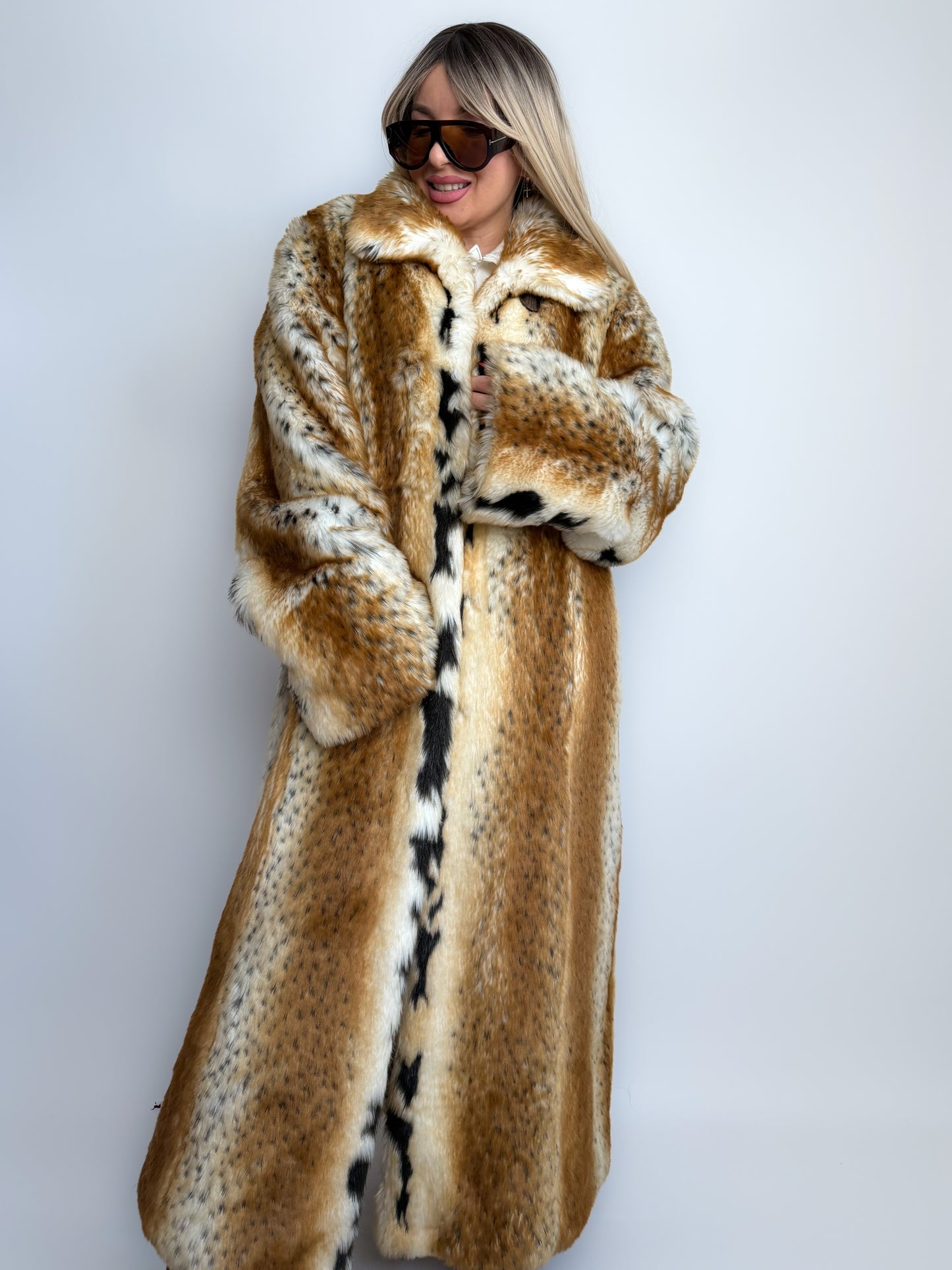 Vintage lonf faux fur statment animal print winter coat L