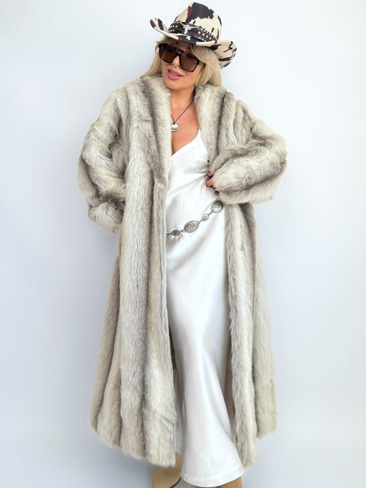 Vintage Cream Ivory Faux Fur Full Length Coat – Mob Wife Style  Winter Coat M