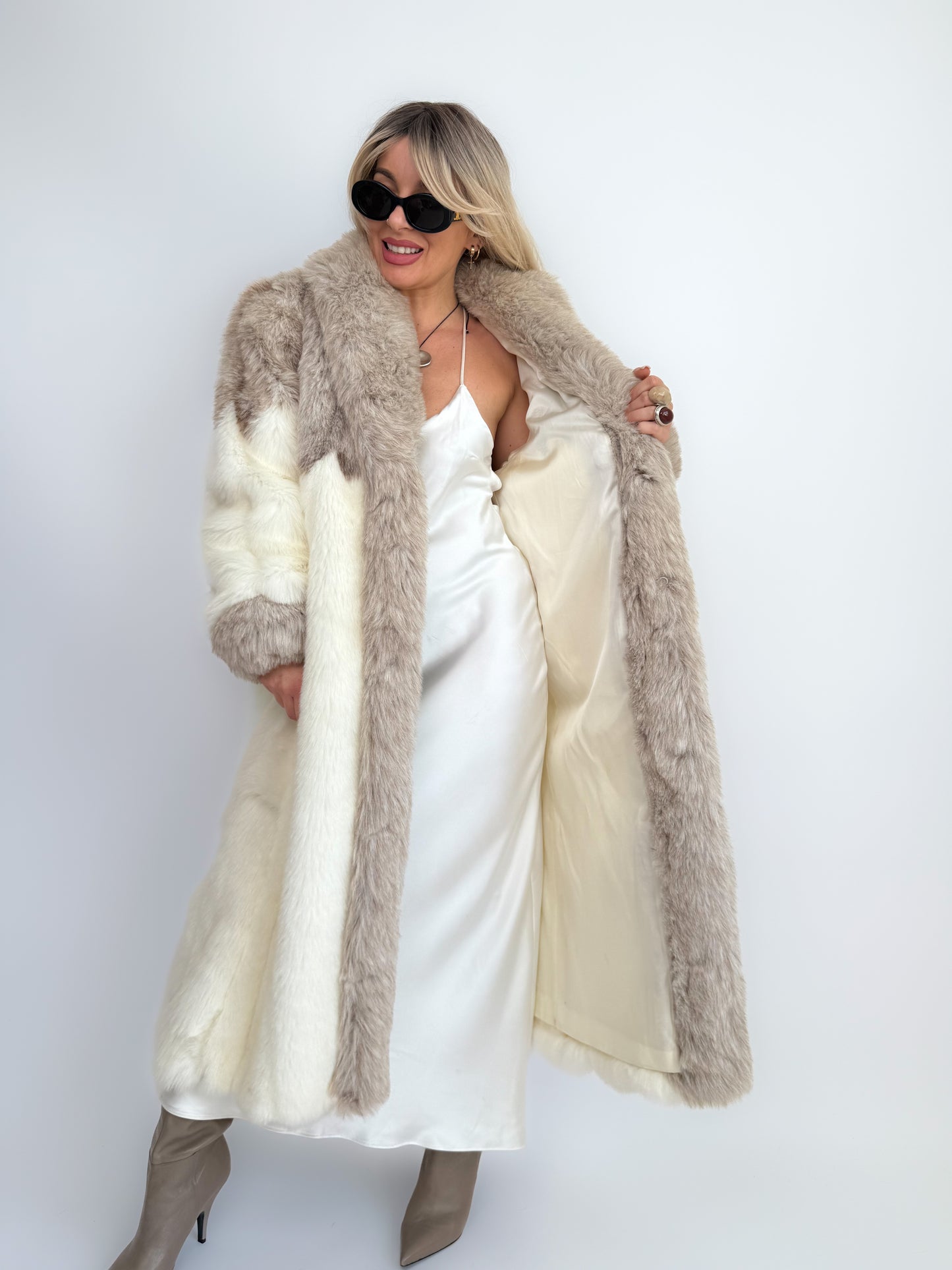 Vintage Ivory White Taupe Faux Fur Long Coat – Long Winter Bridal Glam Statement Jacket - S