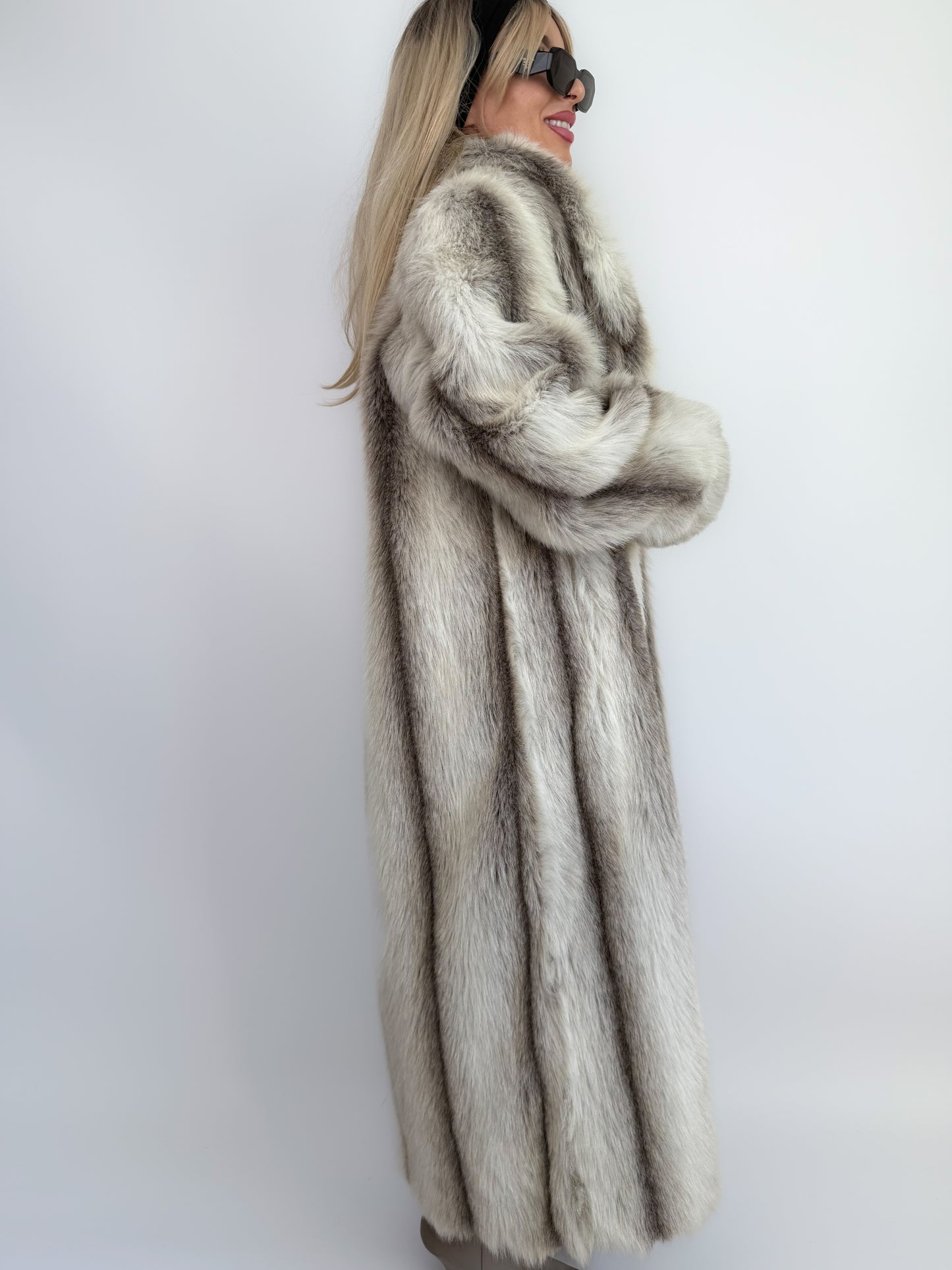 Snow Lynx Faux Fur Full-Length Vintage Winter Coat M-L