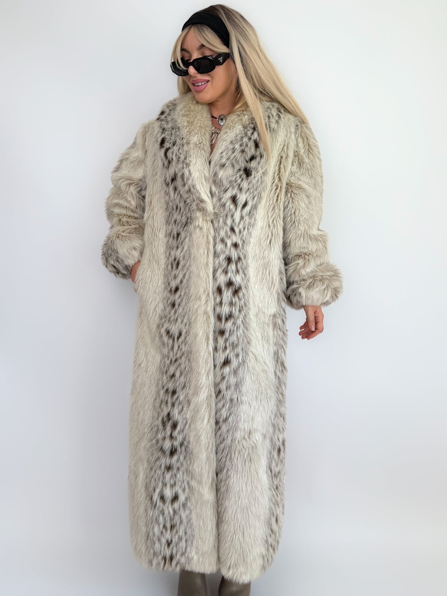 Snow Leopard Faux Fur Full-Length Vintage Coat S-M